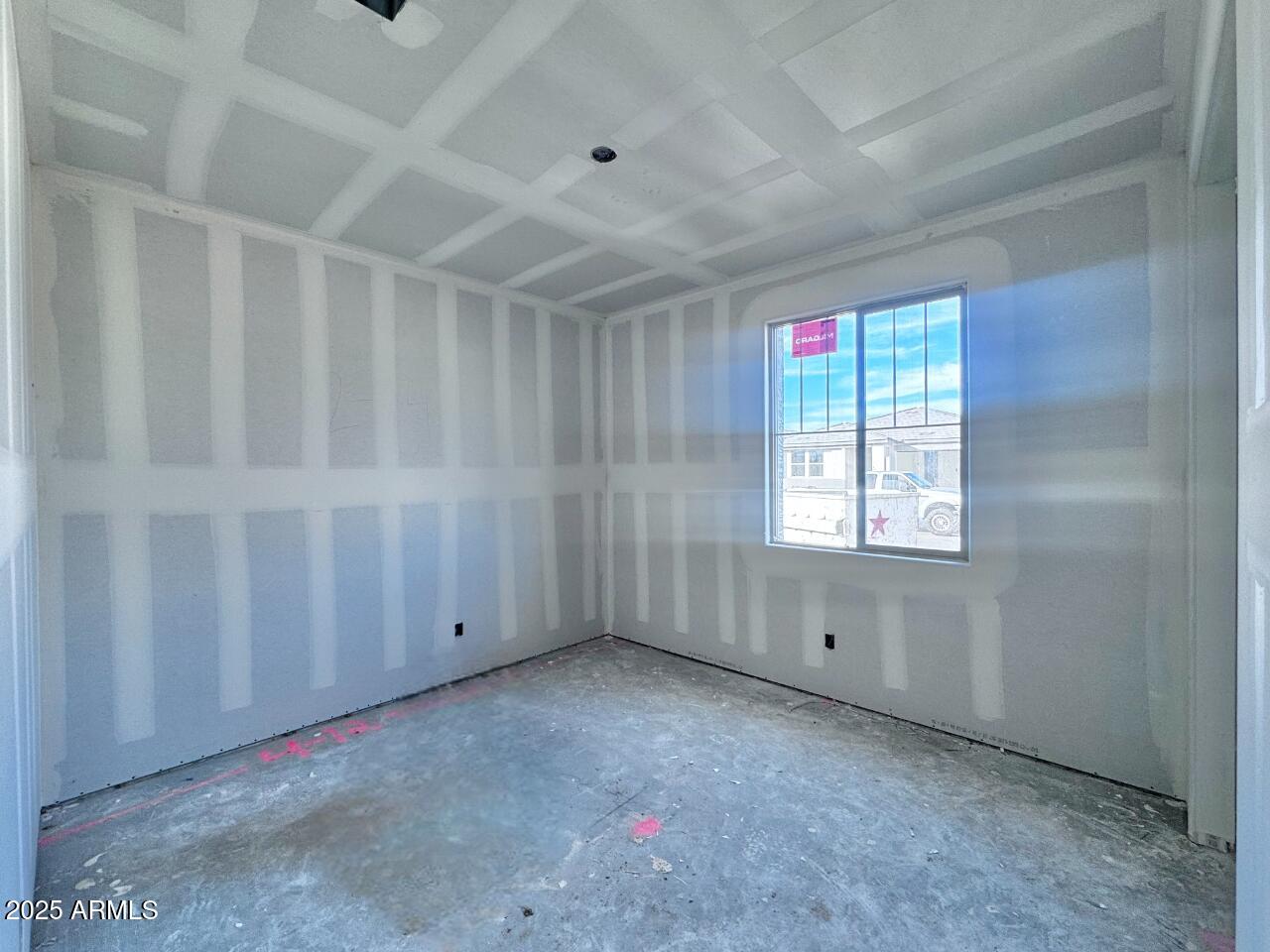 15719 W CAMDEN Avenue