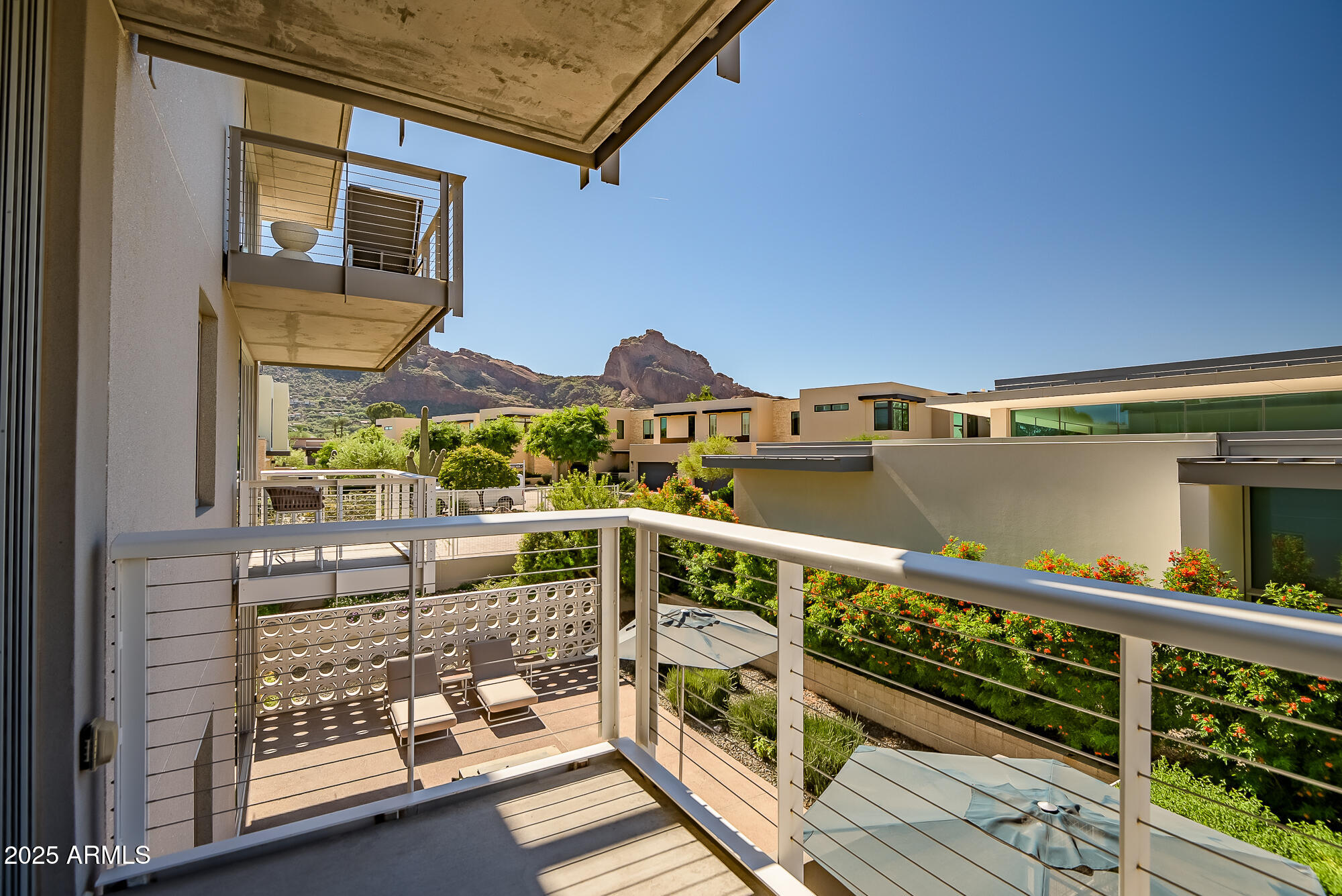 5455 E LINCOLN Drive, 2021