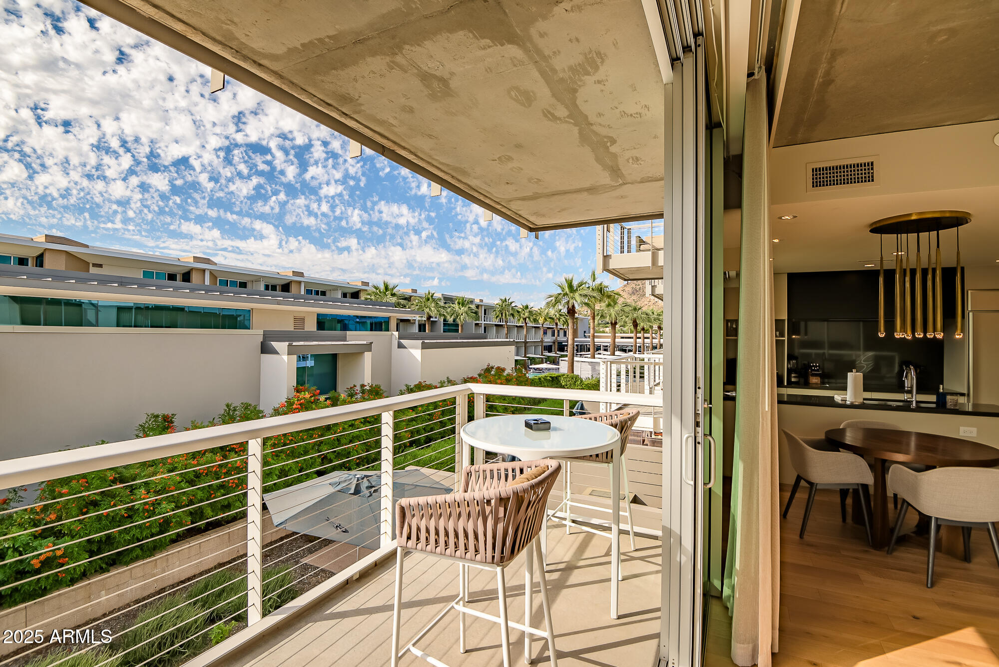 5455 E LINCOLN Drive, 2021