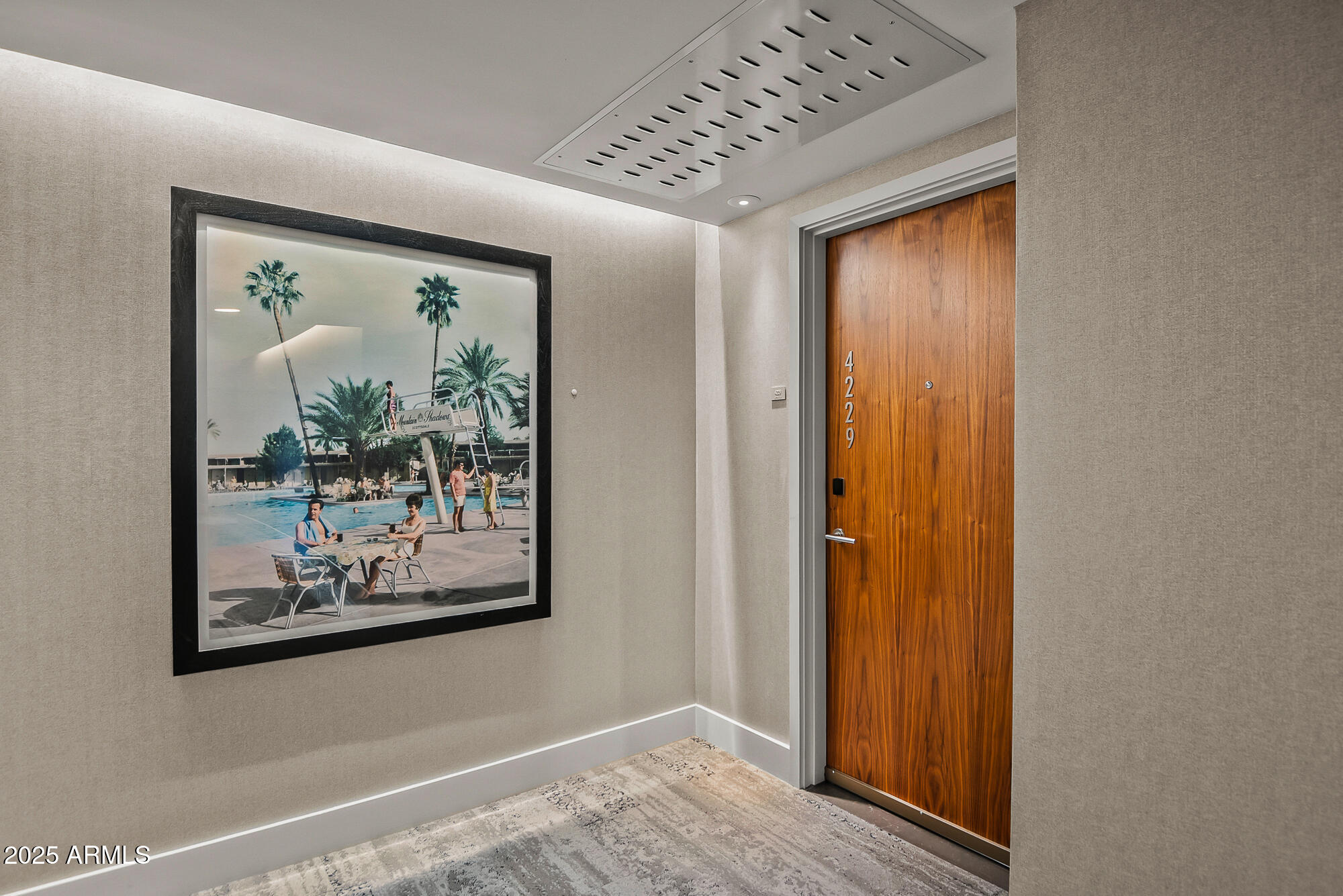 5455 E LINCOLN Drive, 2021