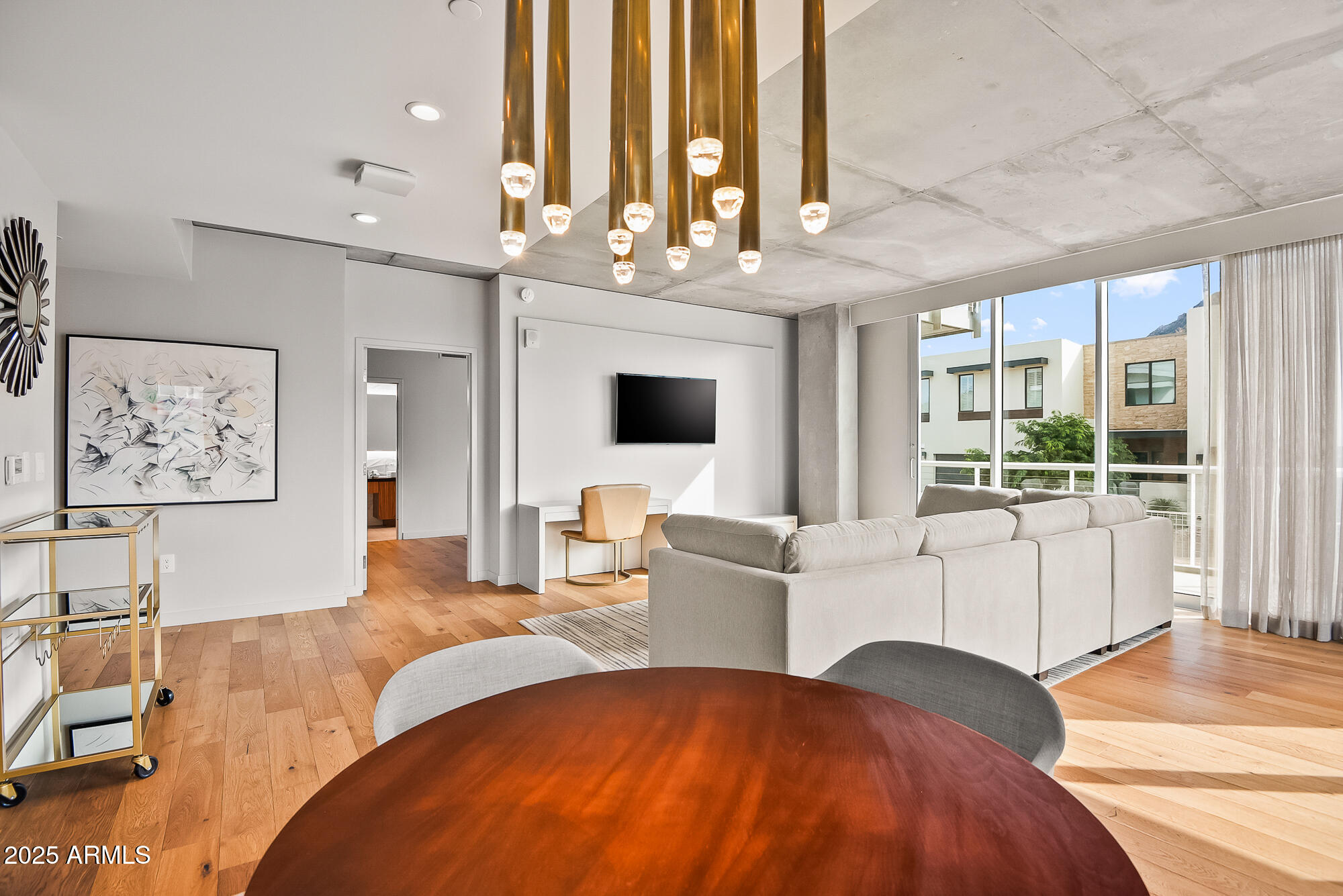 5455 E LINCOLN Drive, 2021