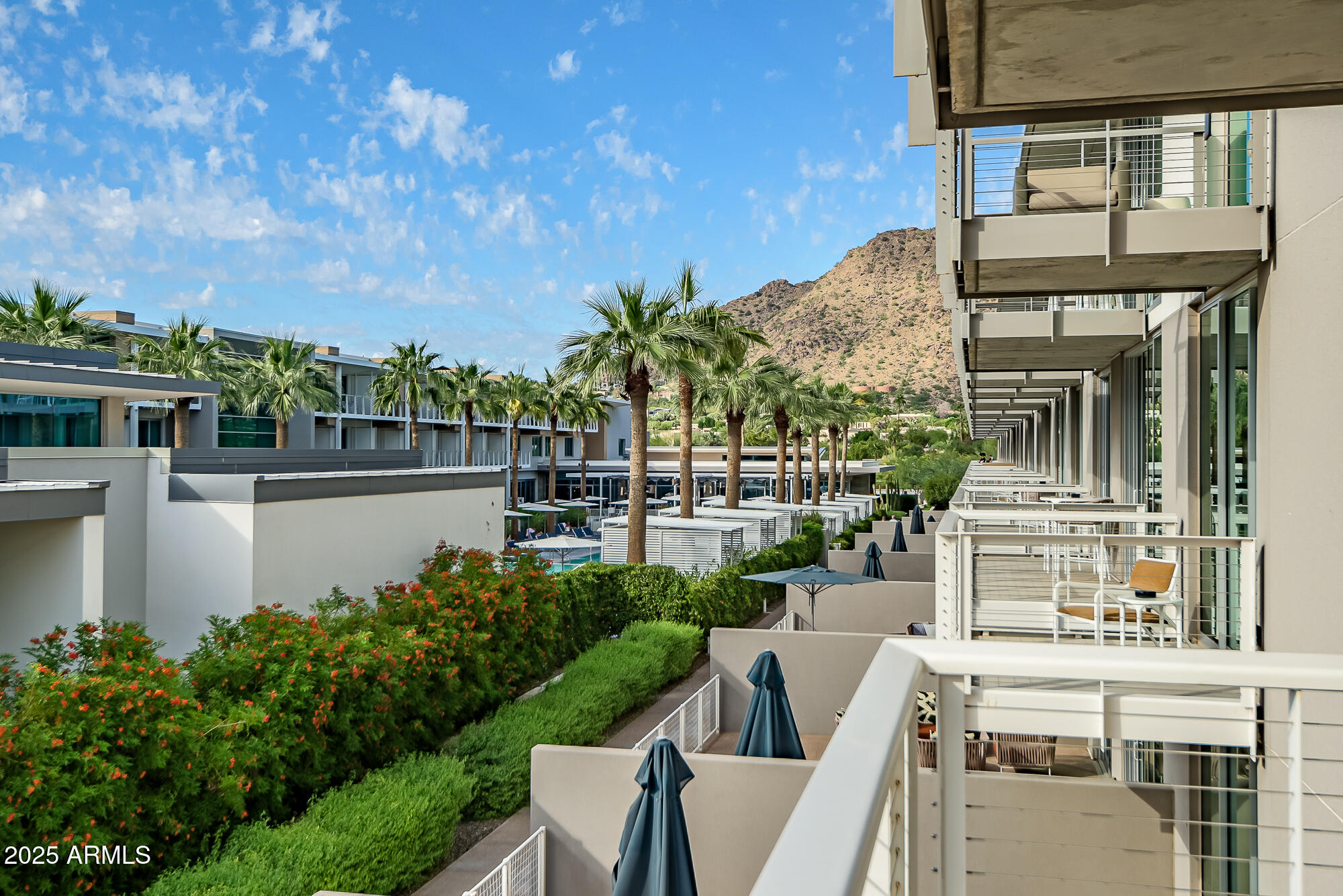 5455 E LINCOLN Drive, 2021