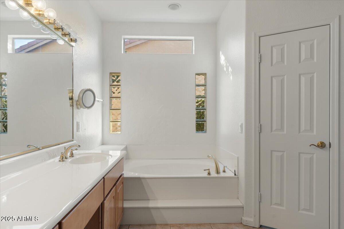 8936 E CEDAR WAXWING Drive