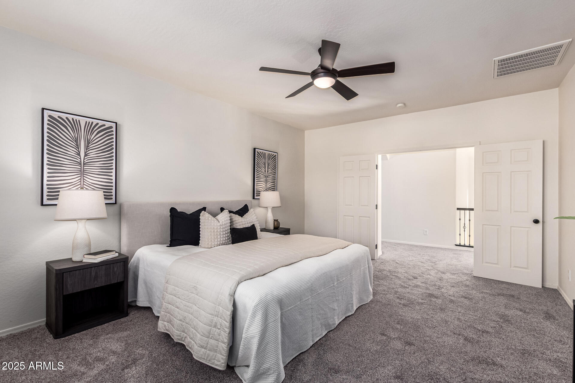 4258 E LEXINGTON Avenue