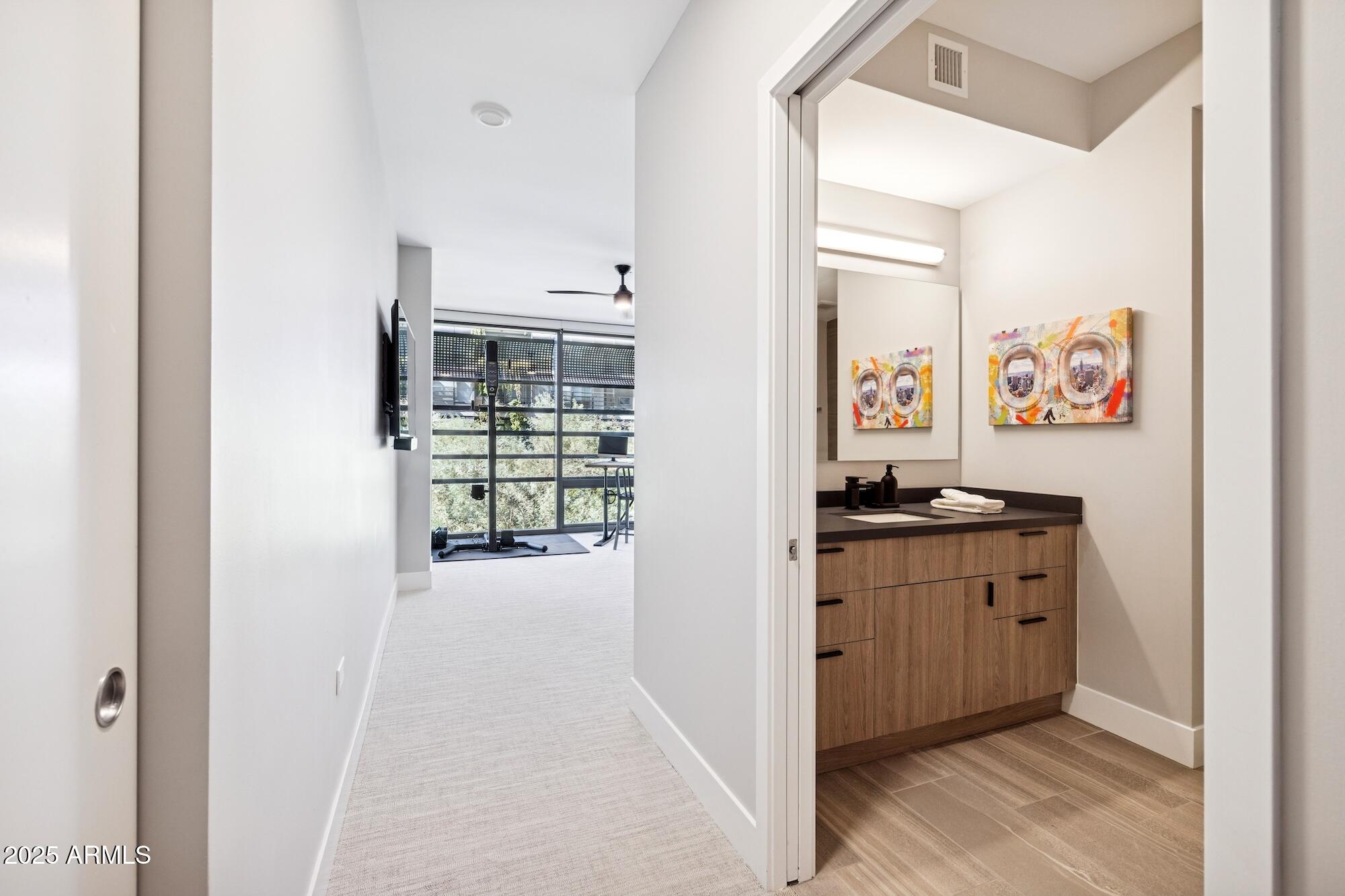 7180 E KIERLAND Boulevard, 218