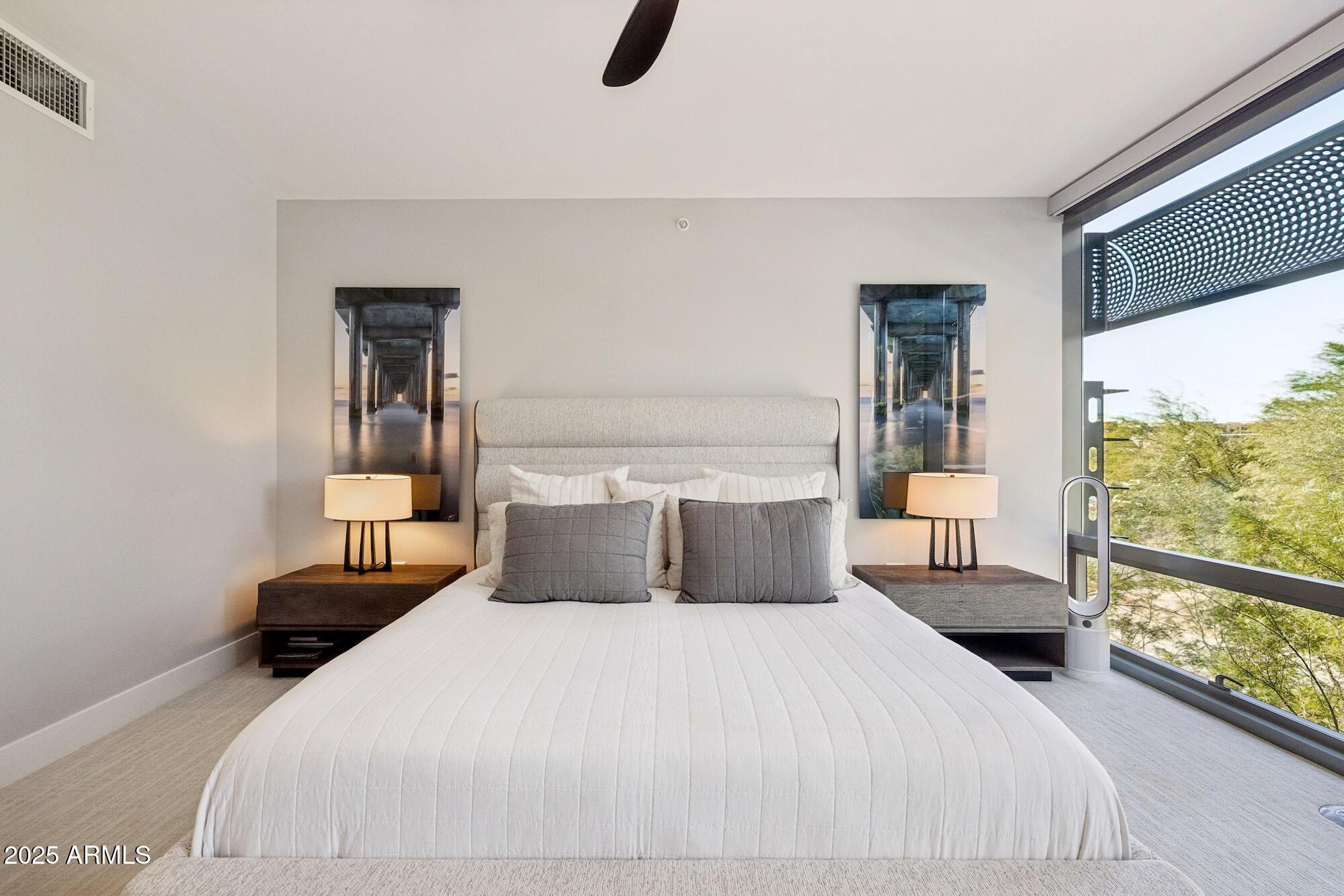 7180 E KIERLAND Boulevard, 218