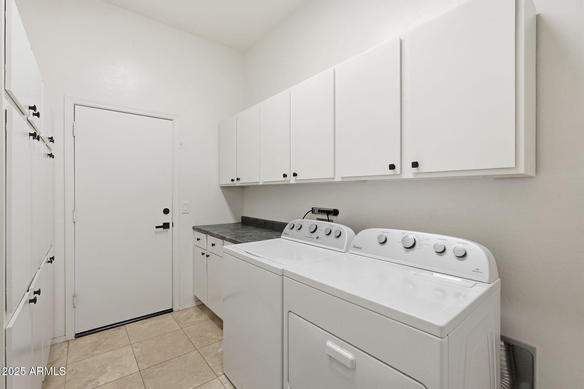 8605 E HANNIBAL Street