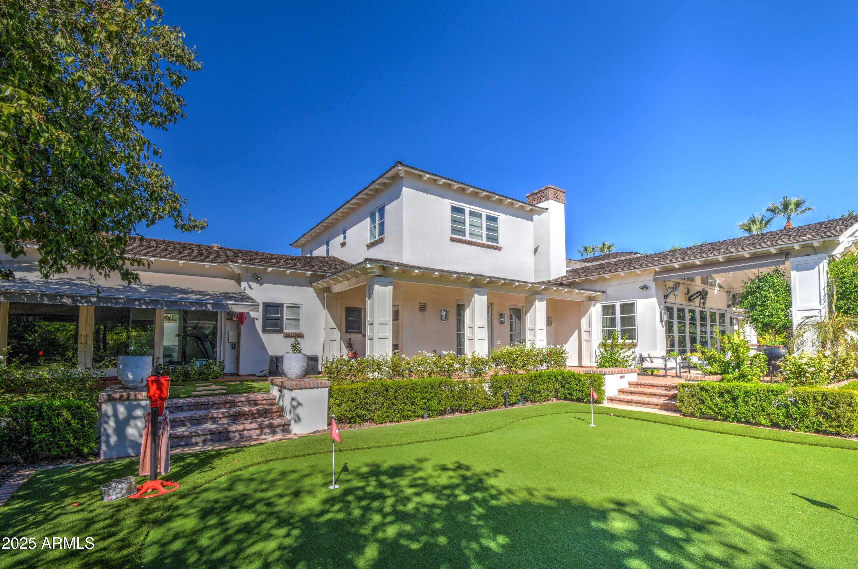 5819 E CALLE DEL MEDIA