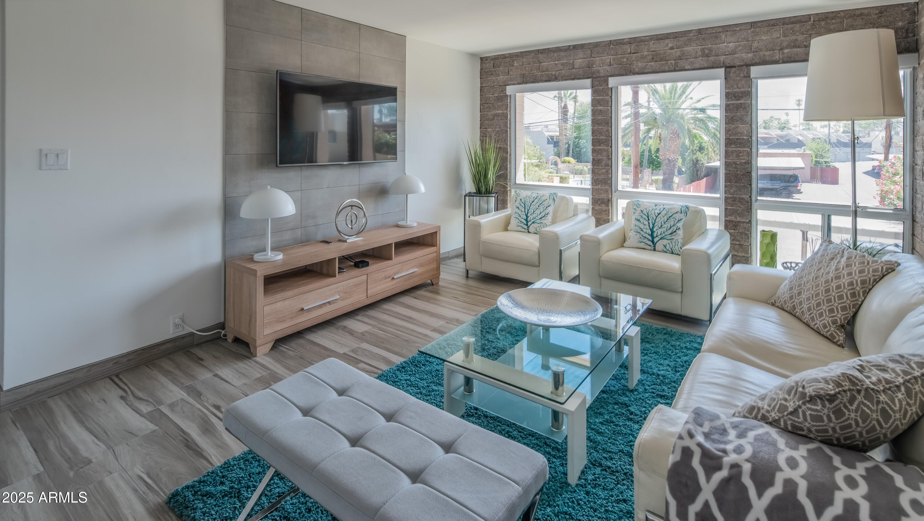 7315 E NORTHLAND Drive, 8