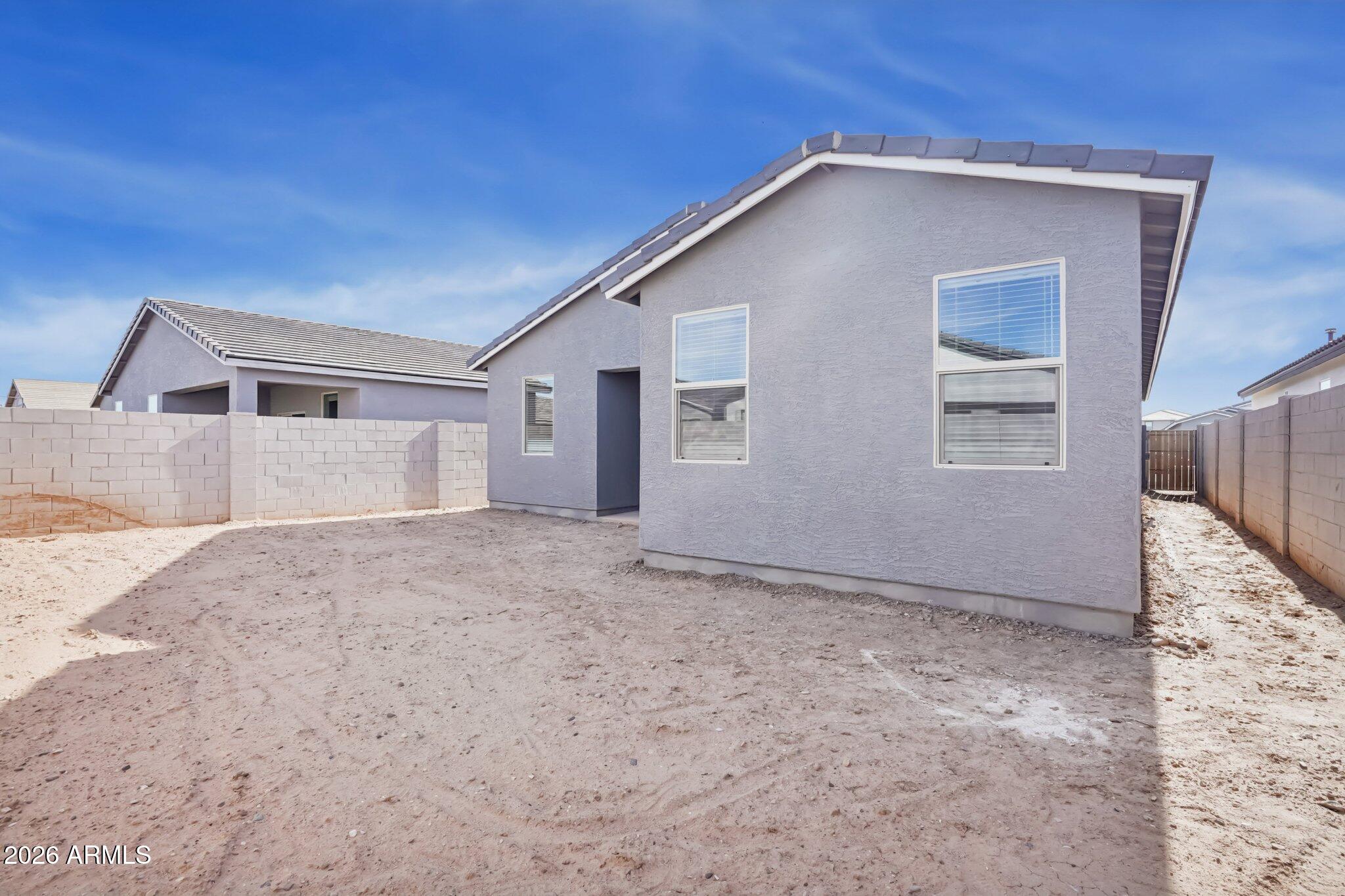 47678 W KENNER Drive