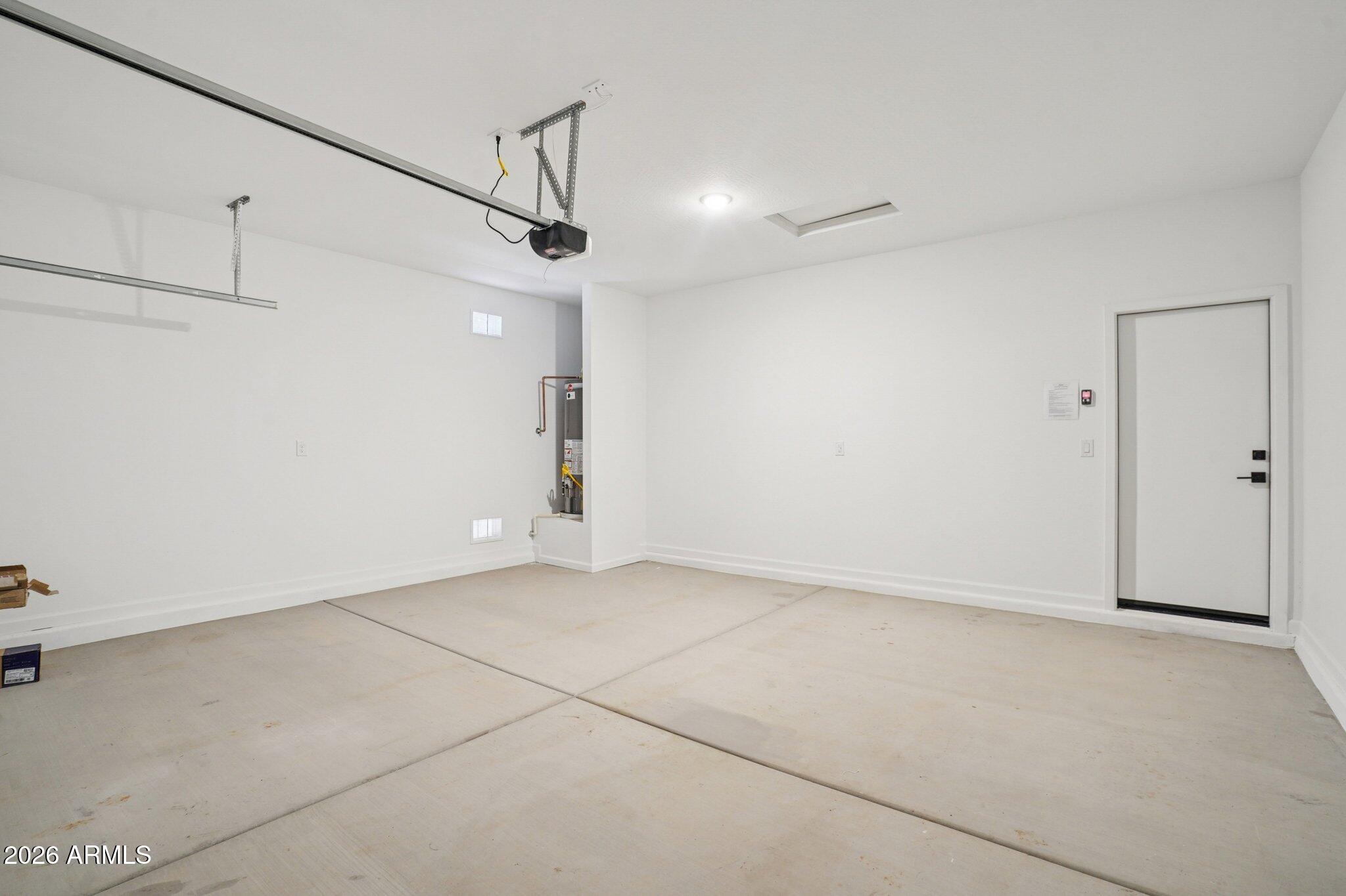 47678 W KENNER Drive