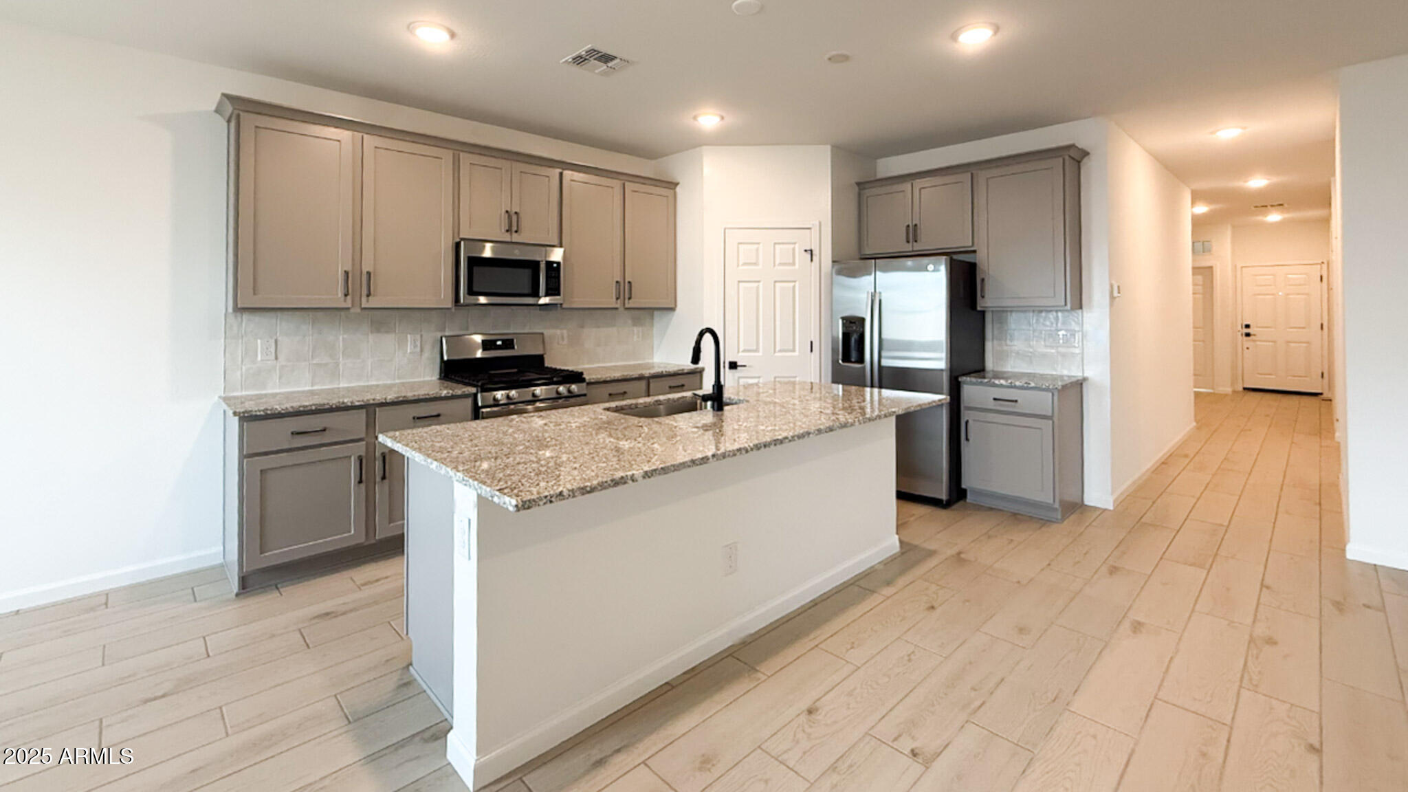 47678 W KENNER Drive