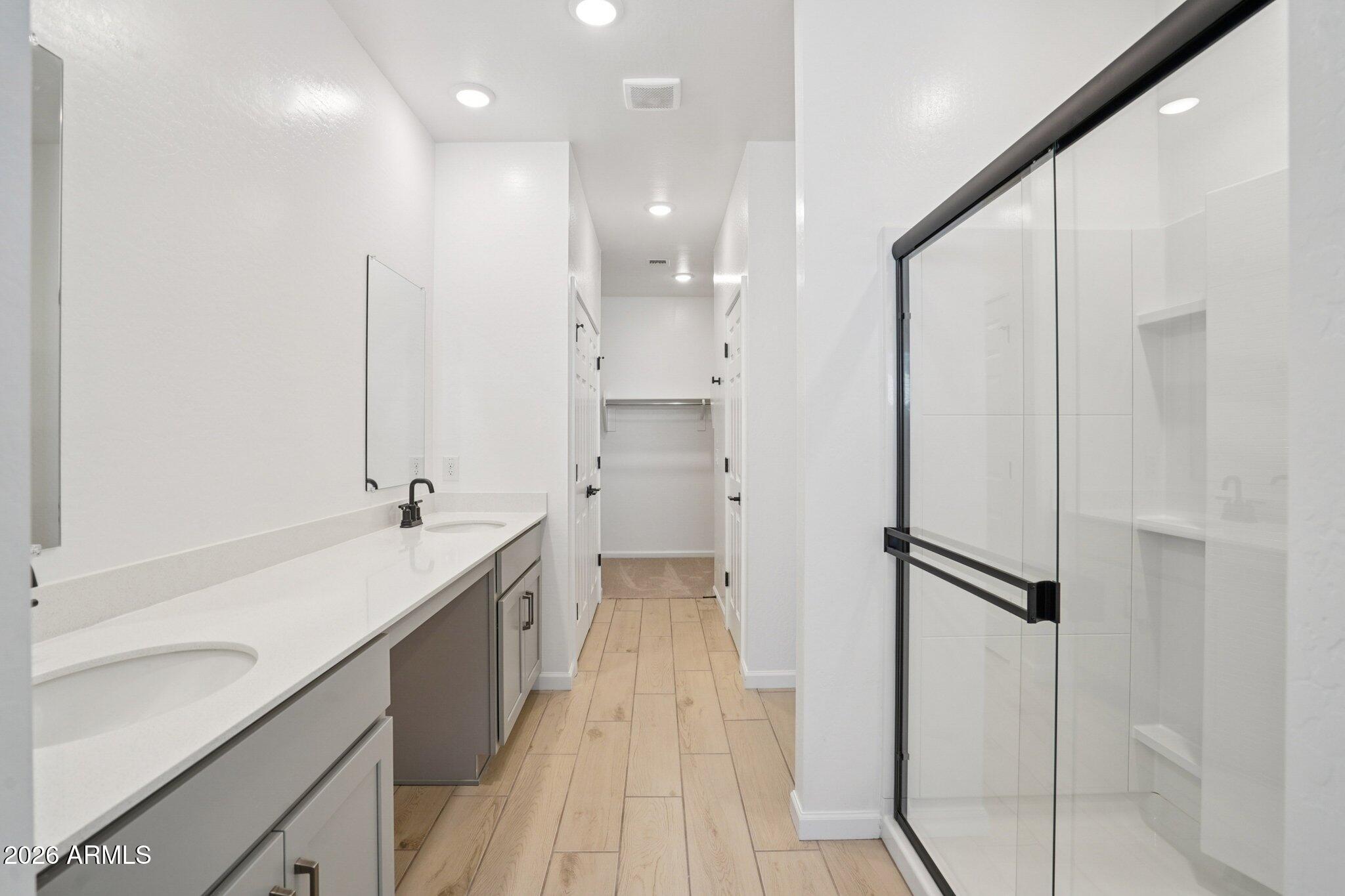 47678 W KENNER Drive