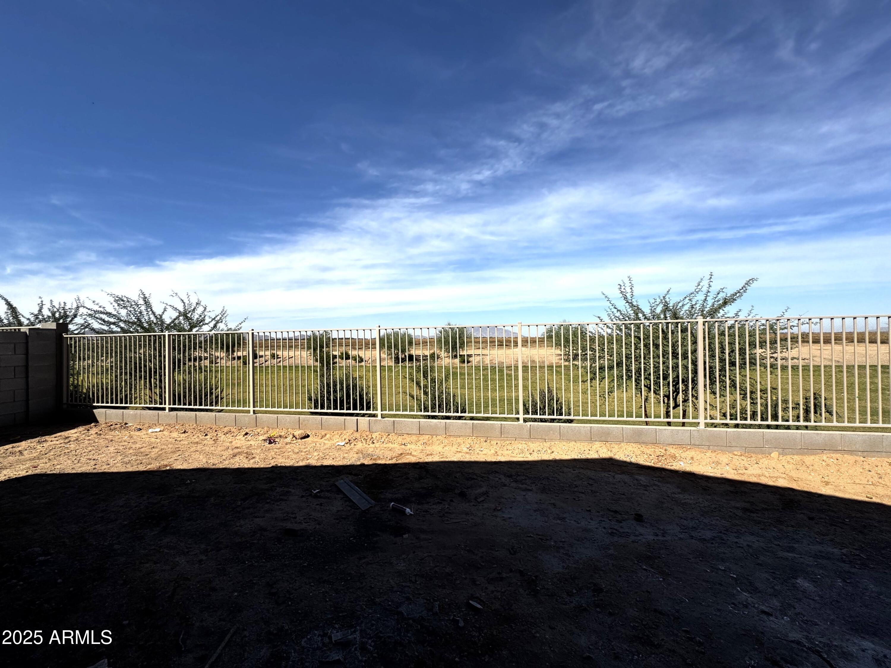 47424 W KENNER Drive