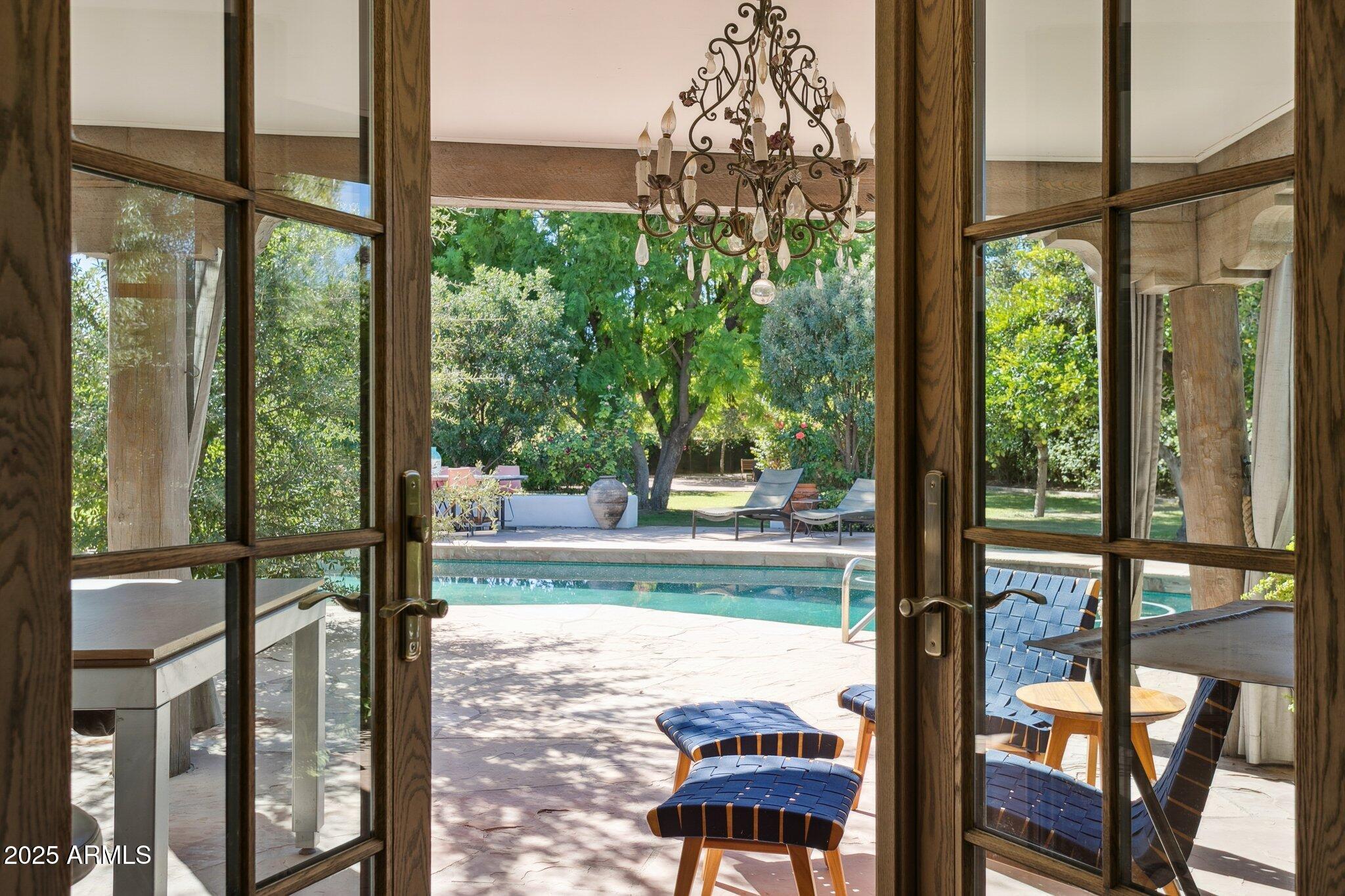 7005 E JACKRABBIT Road