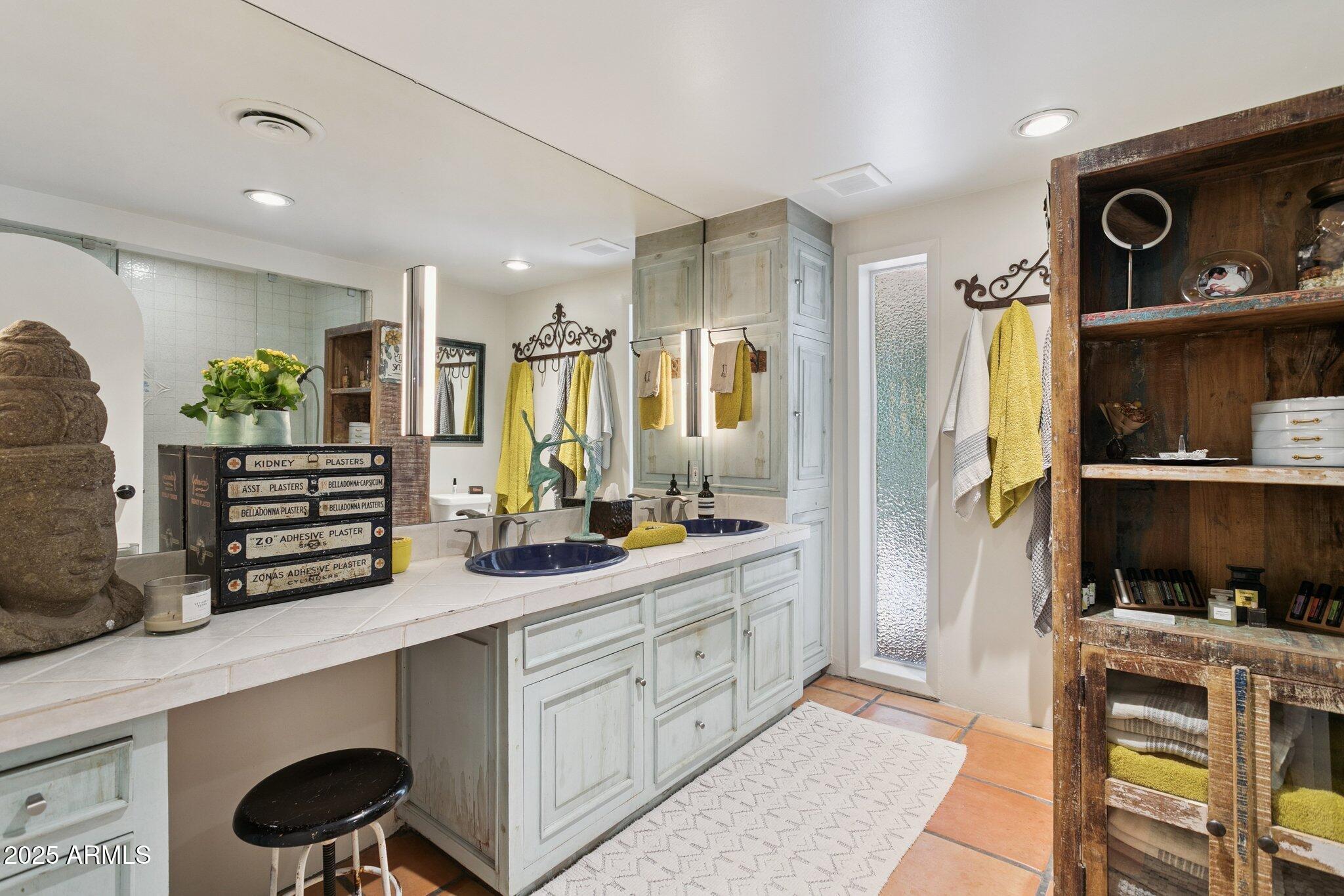 7005 E JACKRABBIT Road