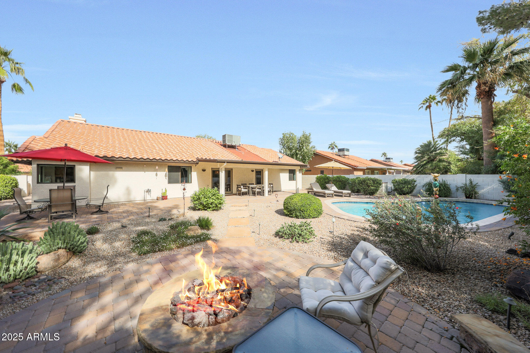 6009 E BETTY ELYSE Lane