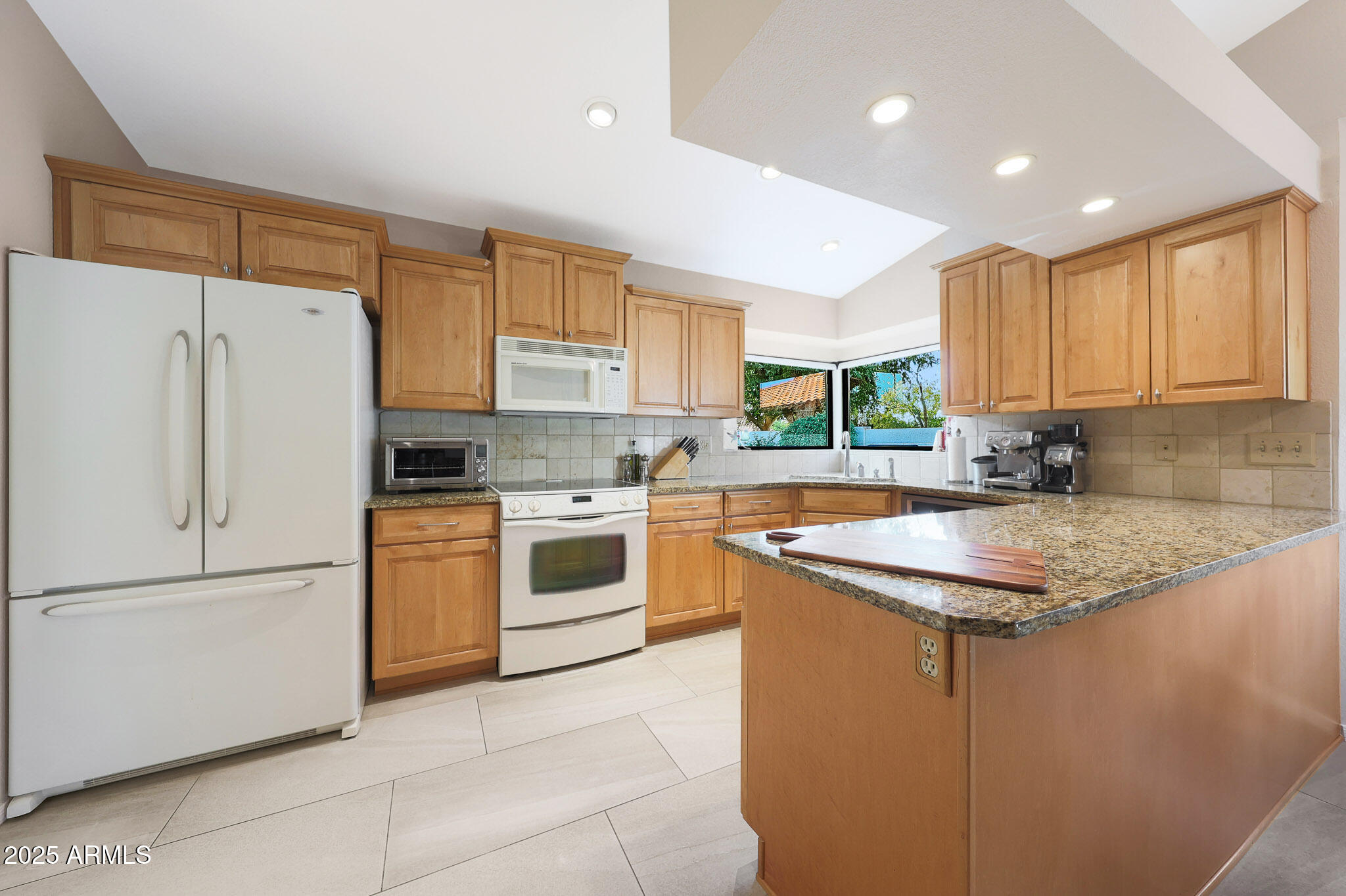 6009 E BETTY ELYSE Lane