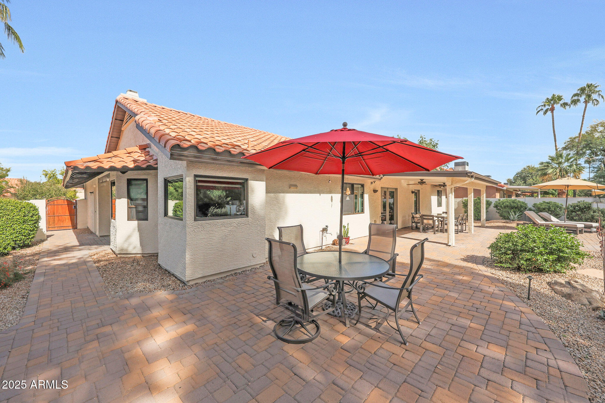 6009 E BETTY ELYSE Lane