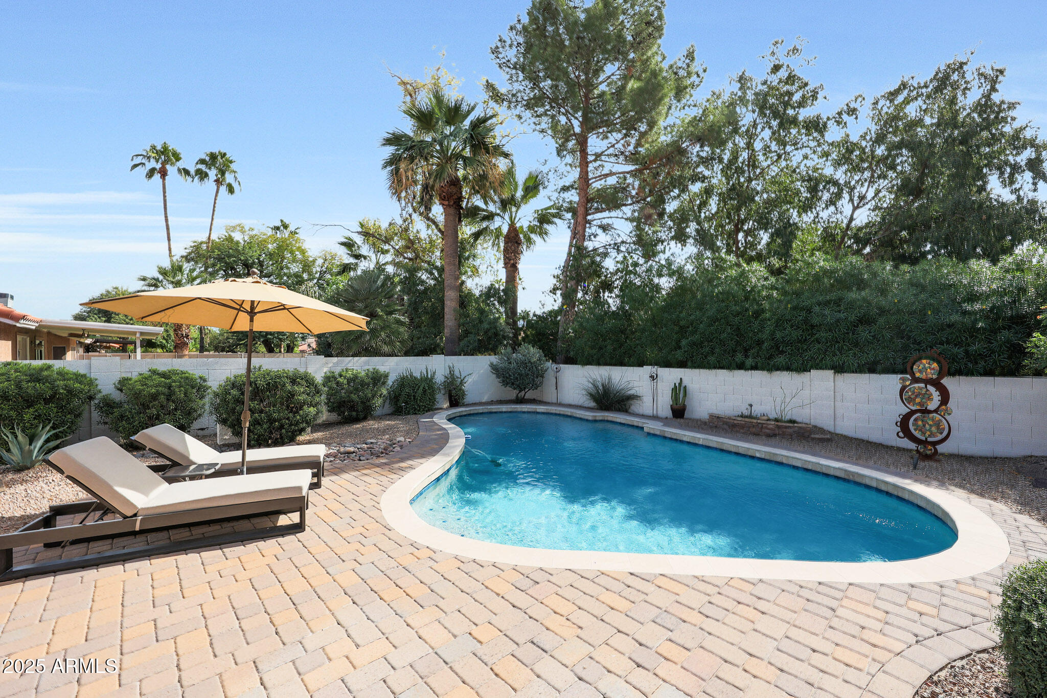 6009 E BETTY ELYSE Lane