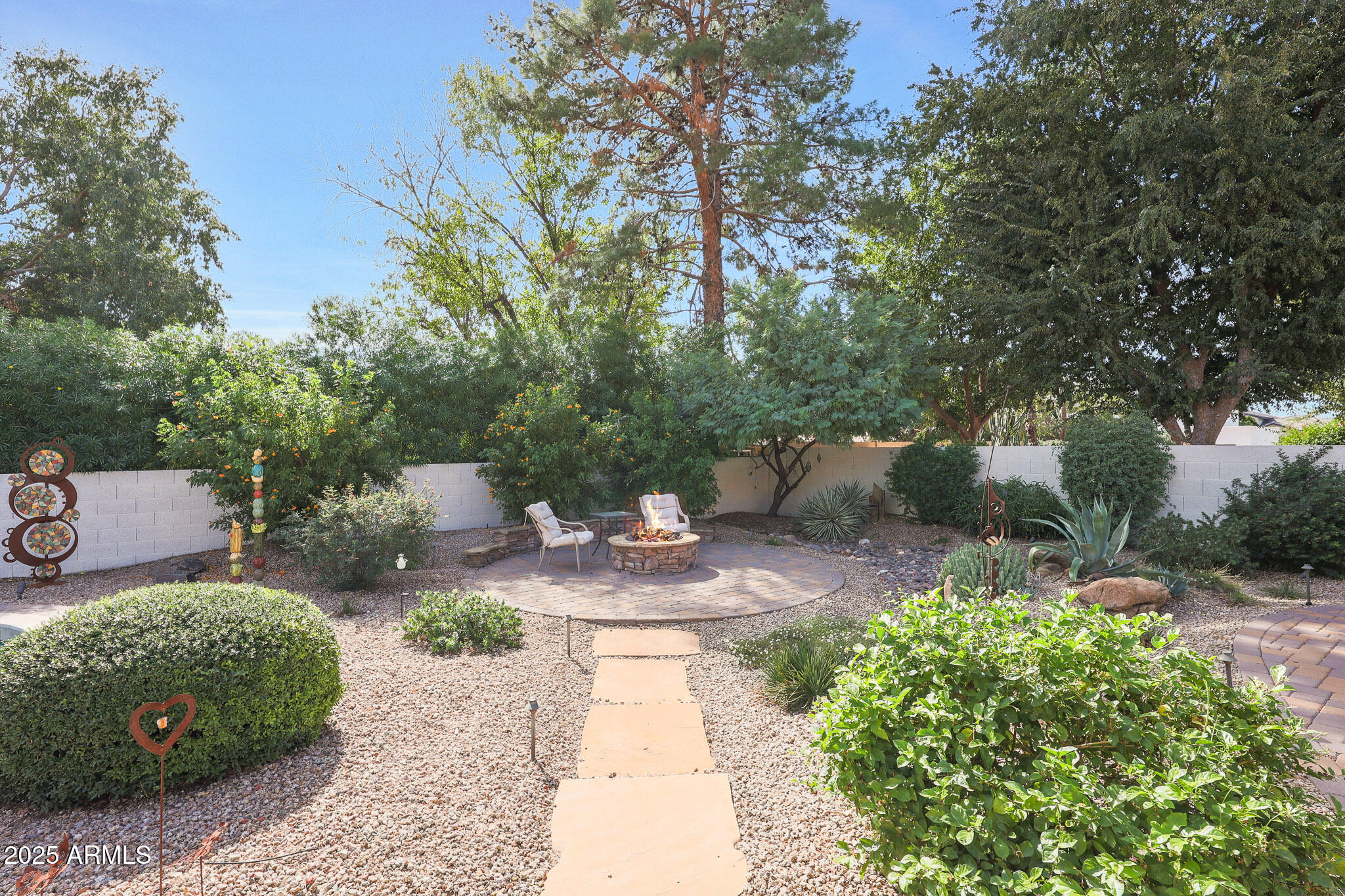 6009 E BETTY ELYSE Lane