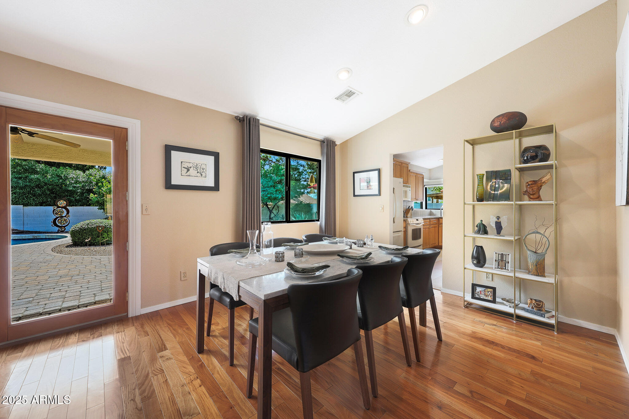 6009 E BETTY ELYSE Lane