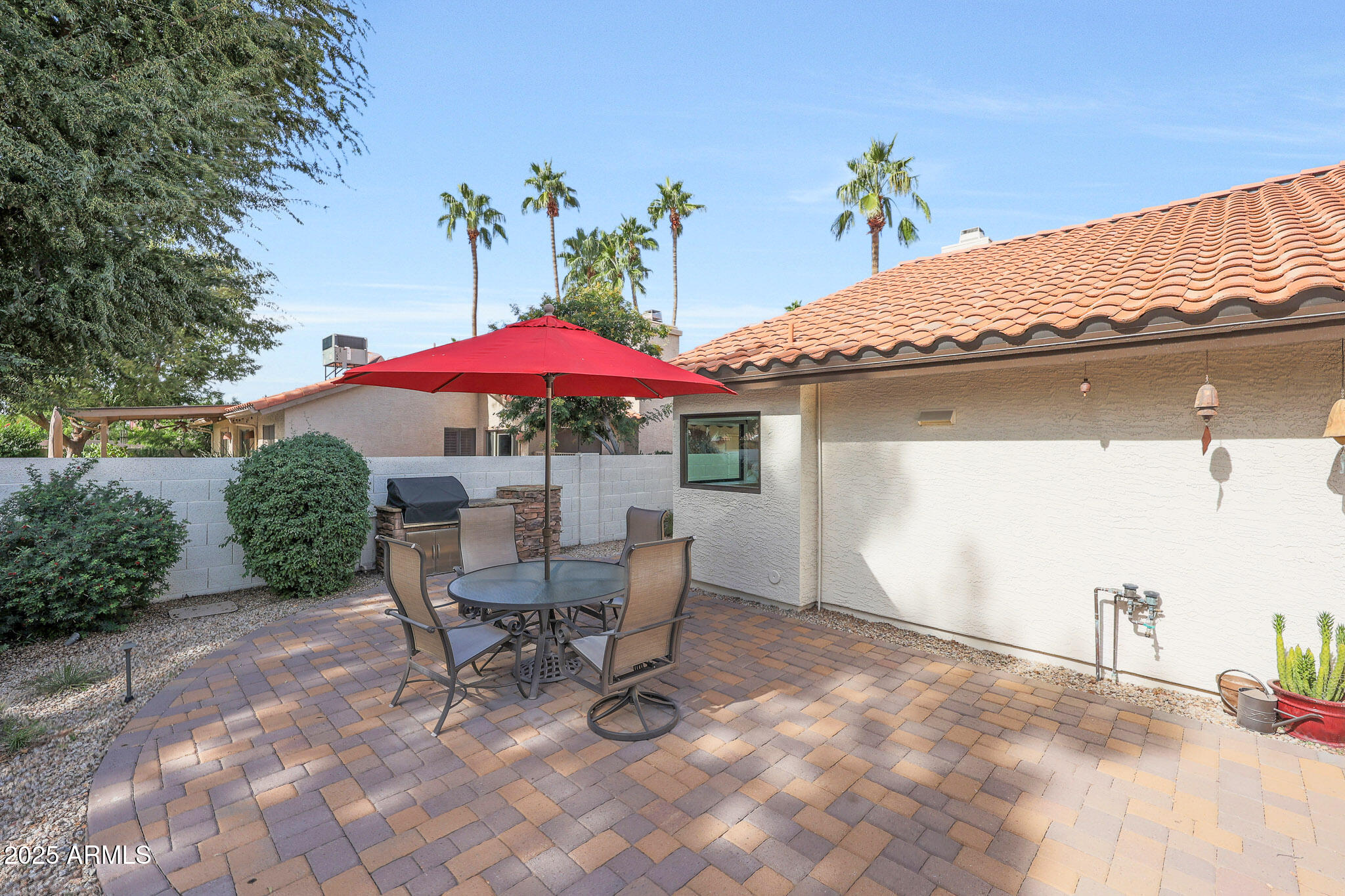 6009 E BETTY ELYSE Lane