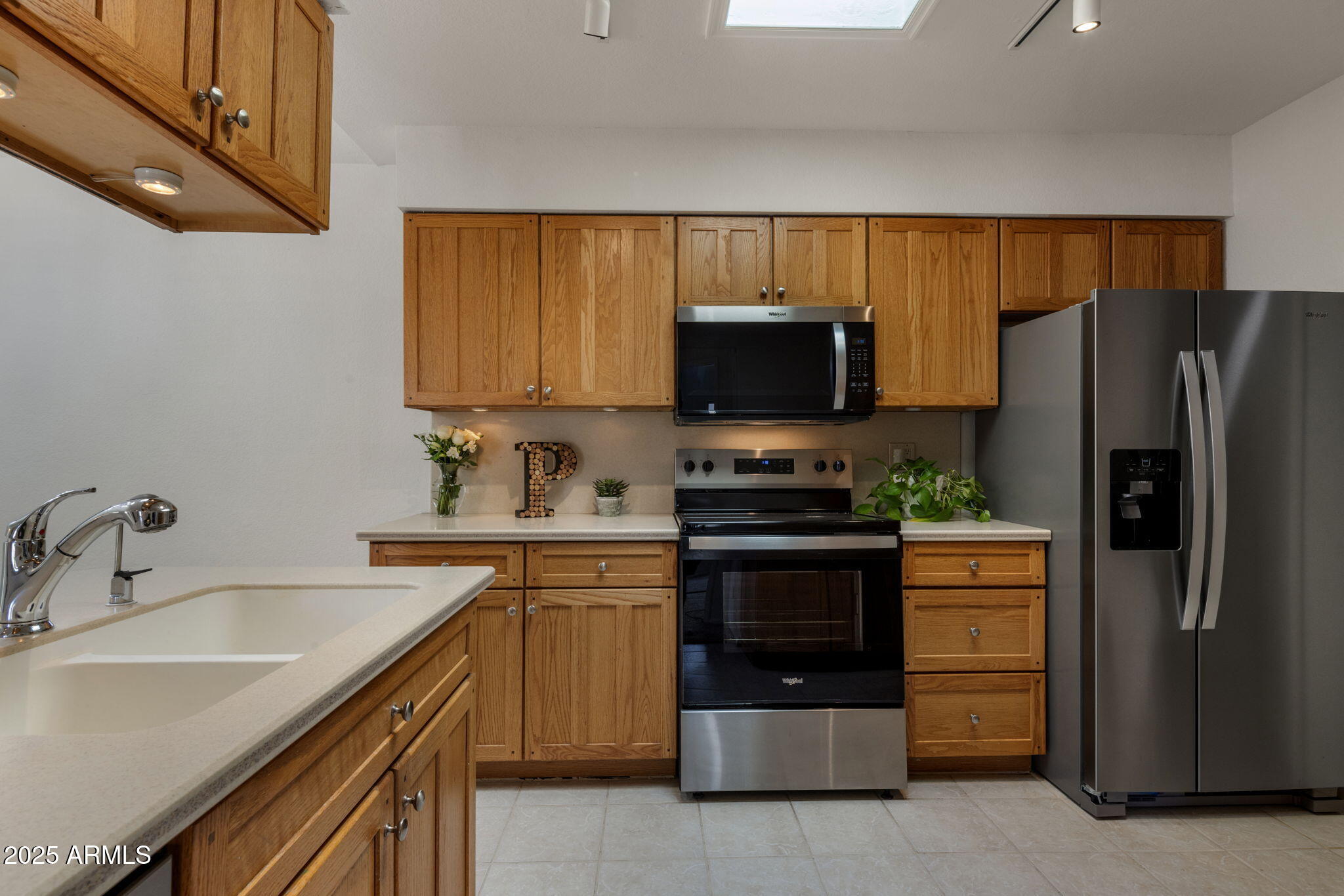 4039 E Alta Mesa Avenue