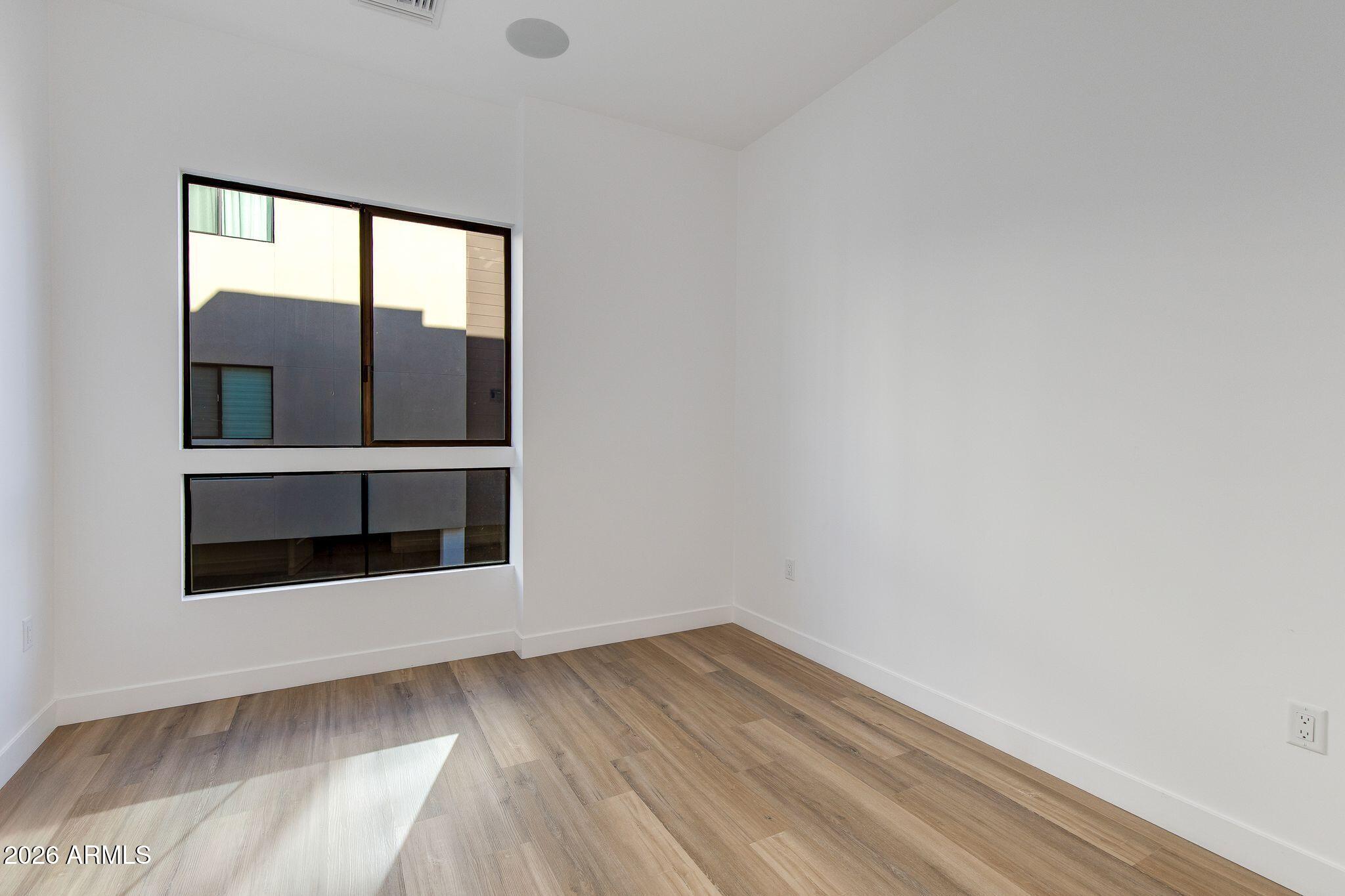 4220 N 32ND Street, 35