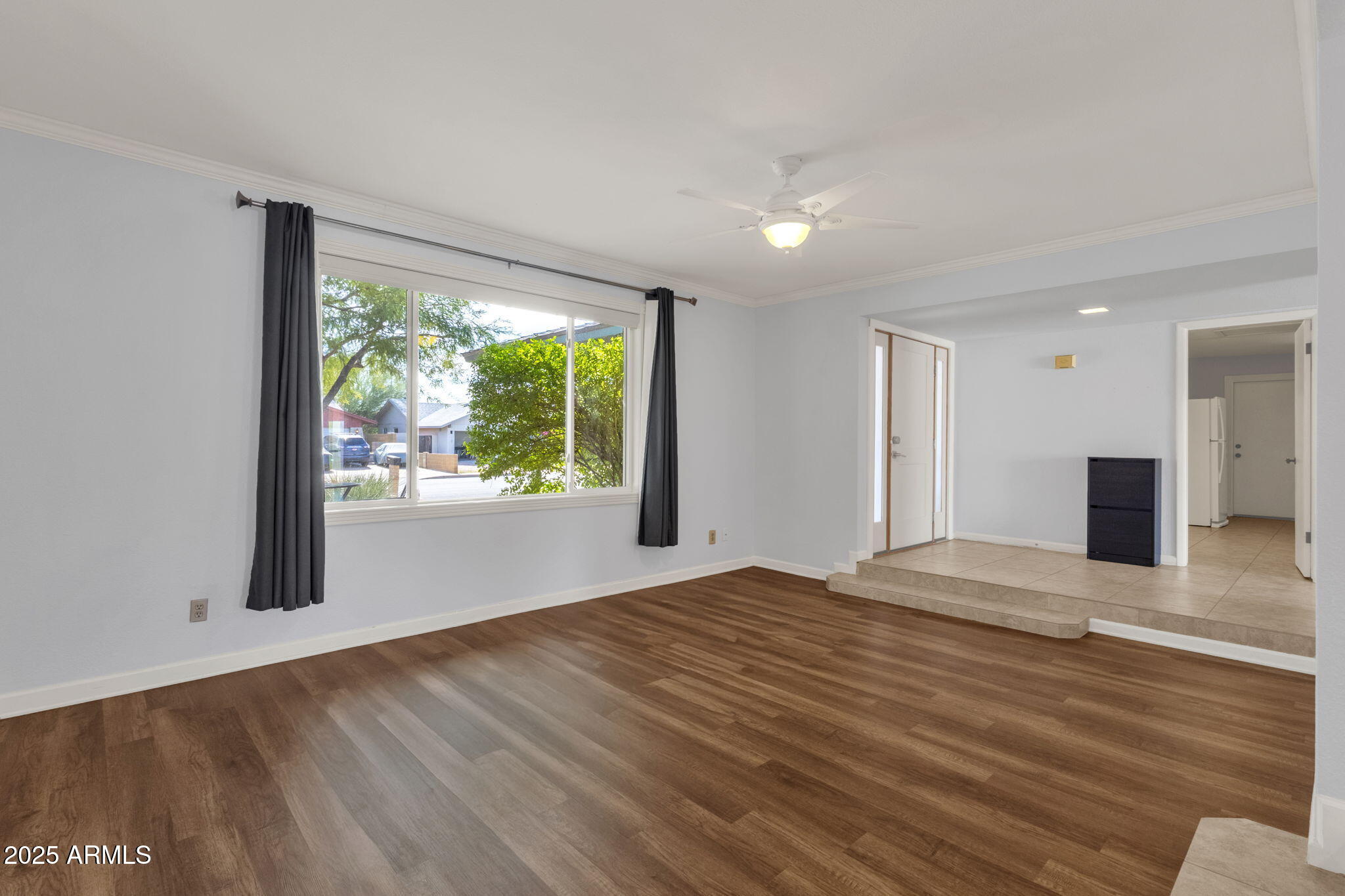 1704 E BELL DE MAR Drive