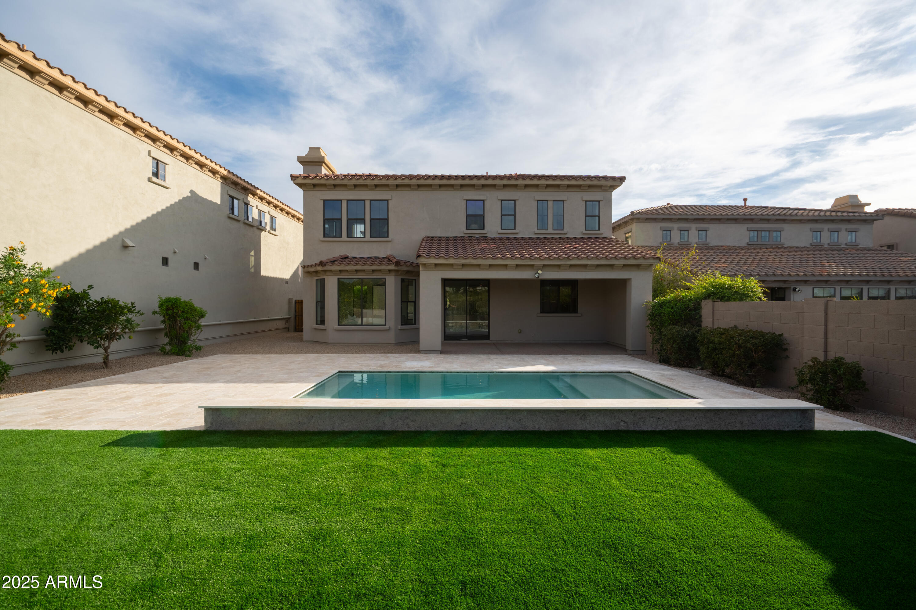 10050 E SOUTH BEND Drive