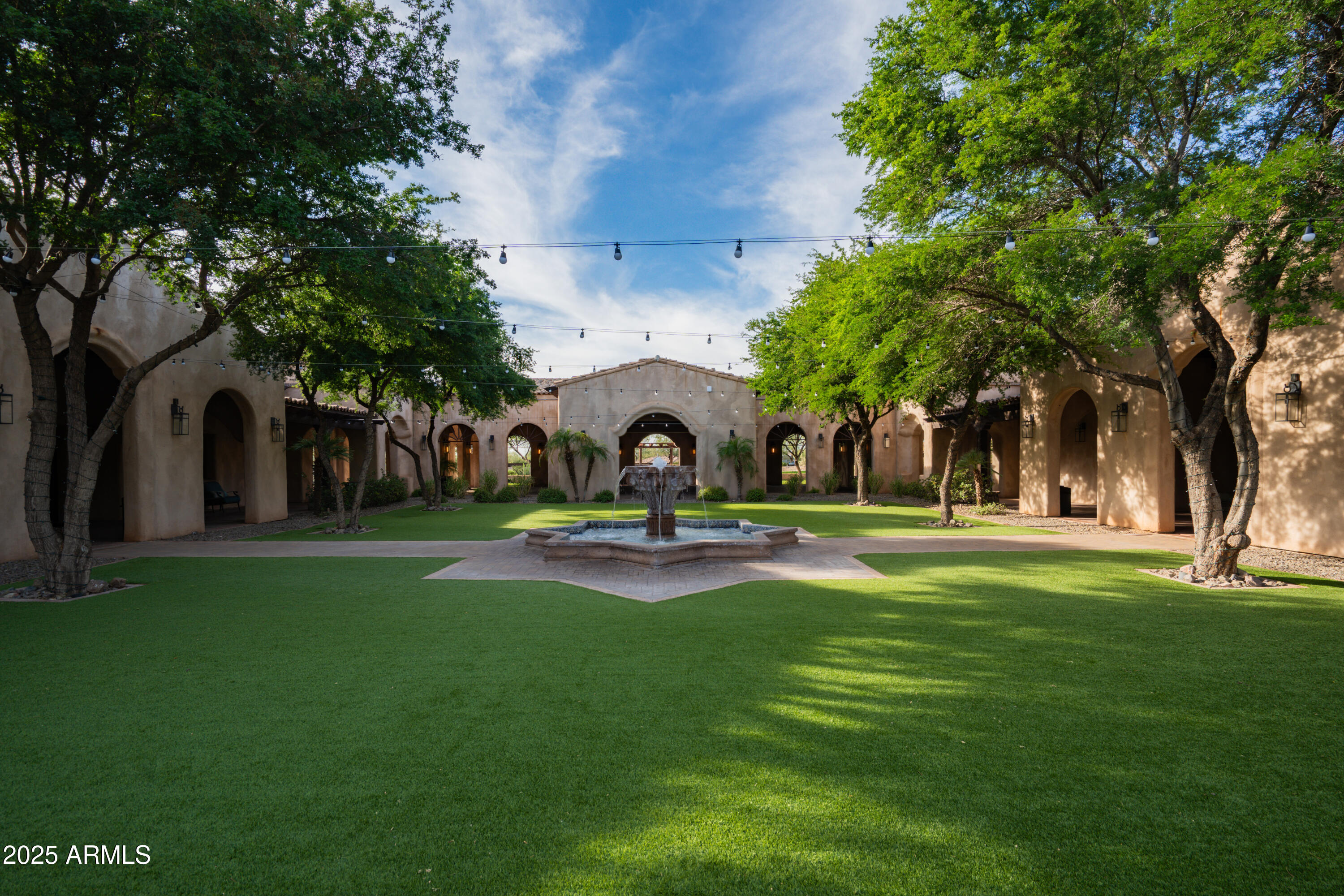 10050 E SOUTH BEND Drive