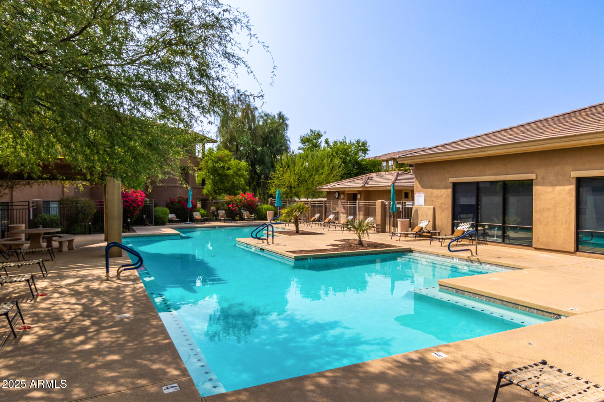 20100 N 78TH Place, 2181