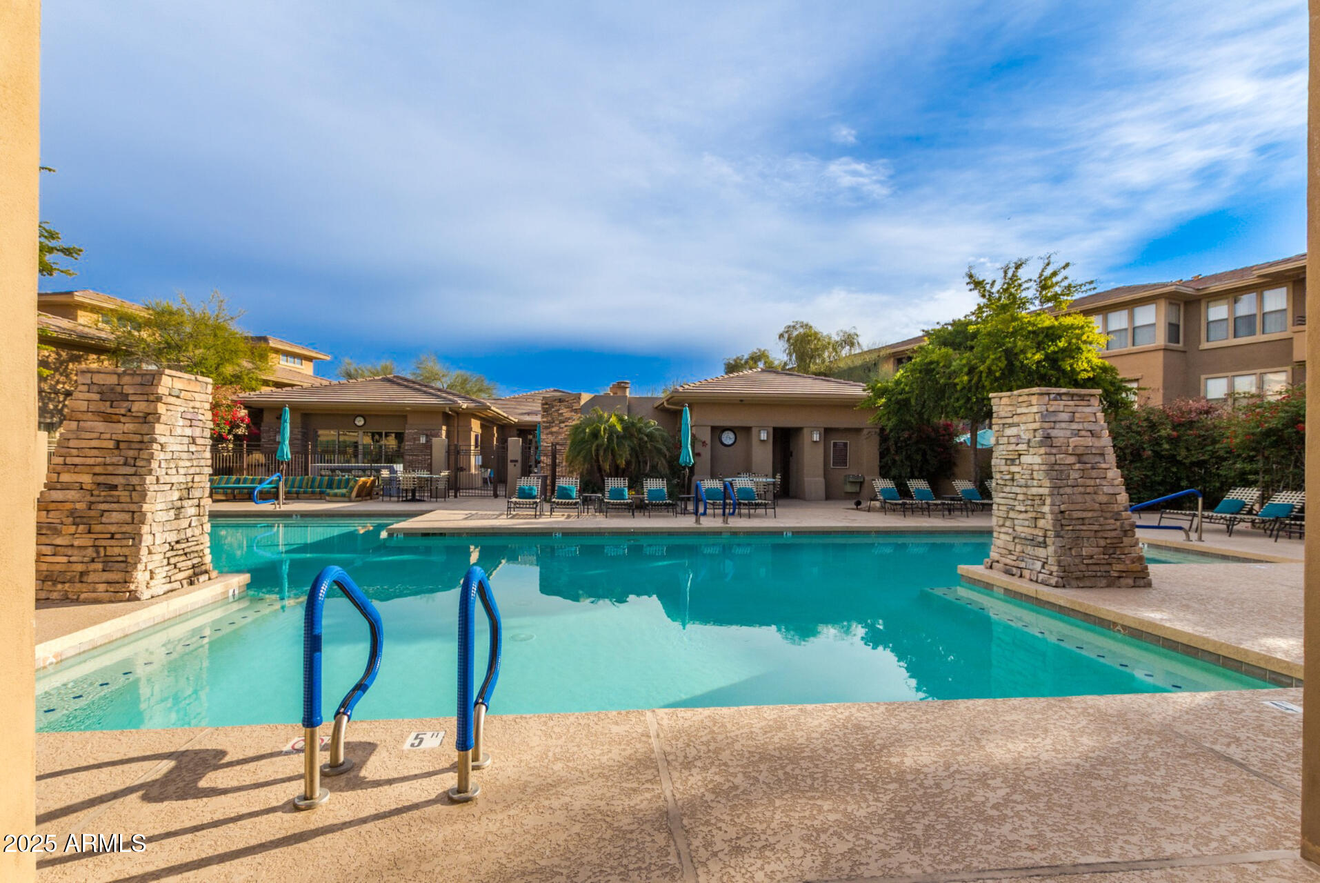 20100 N 78TH Place, 2181