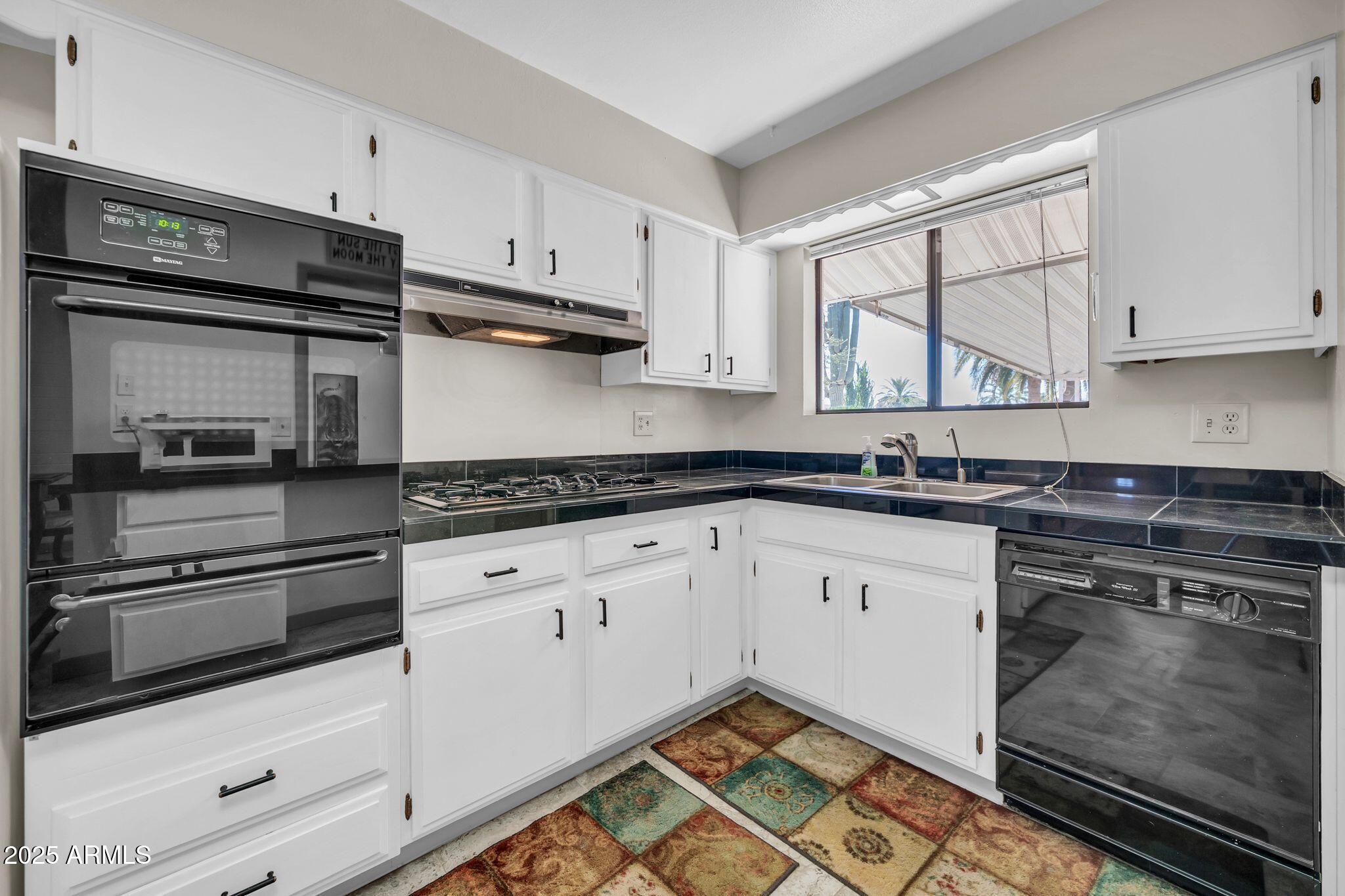 10517 W CUMBERLAND Drive