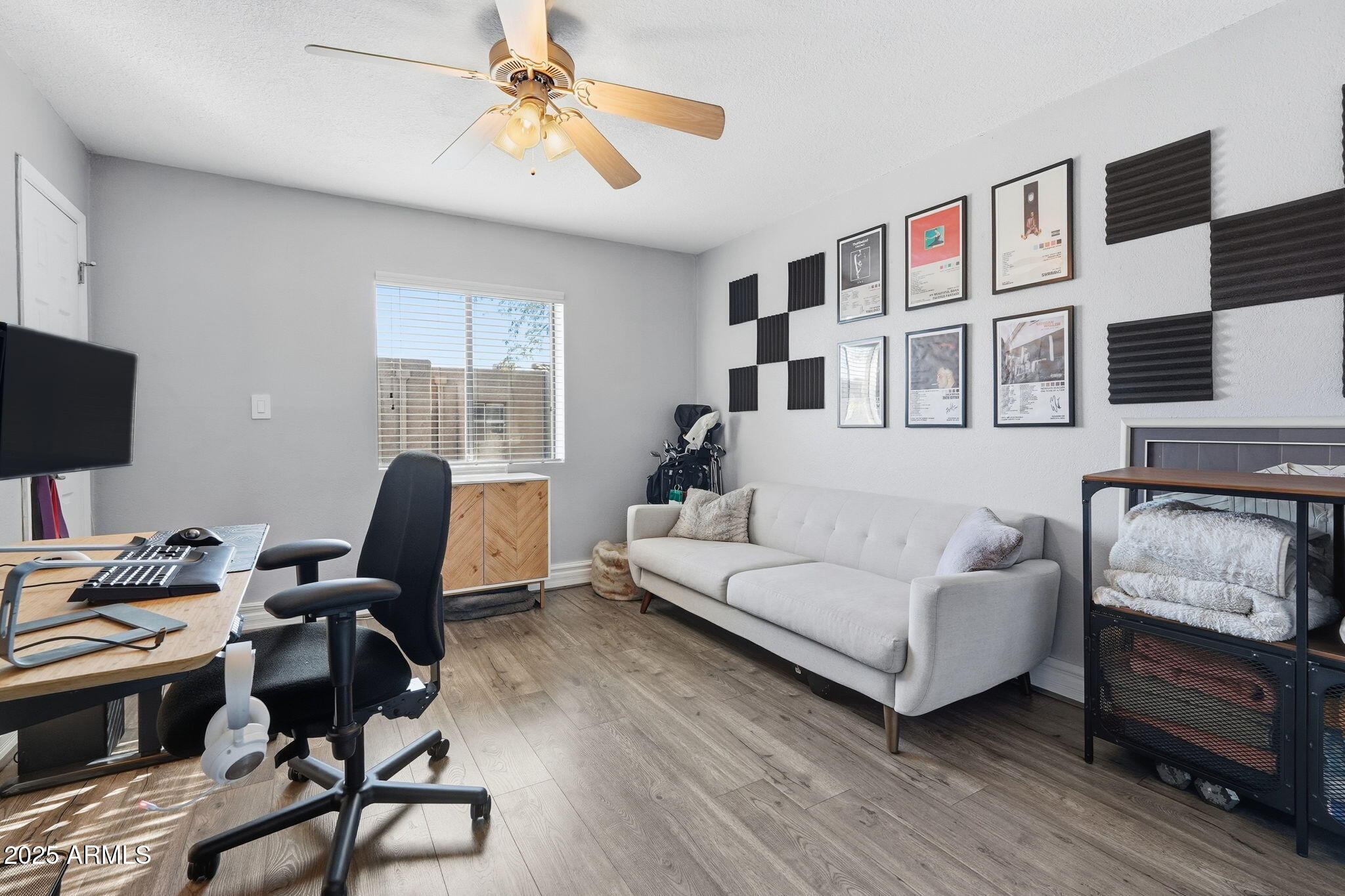 3825 E CAMELBACK Road, 230