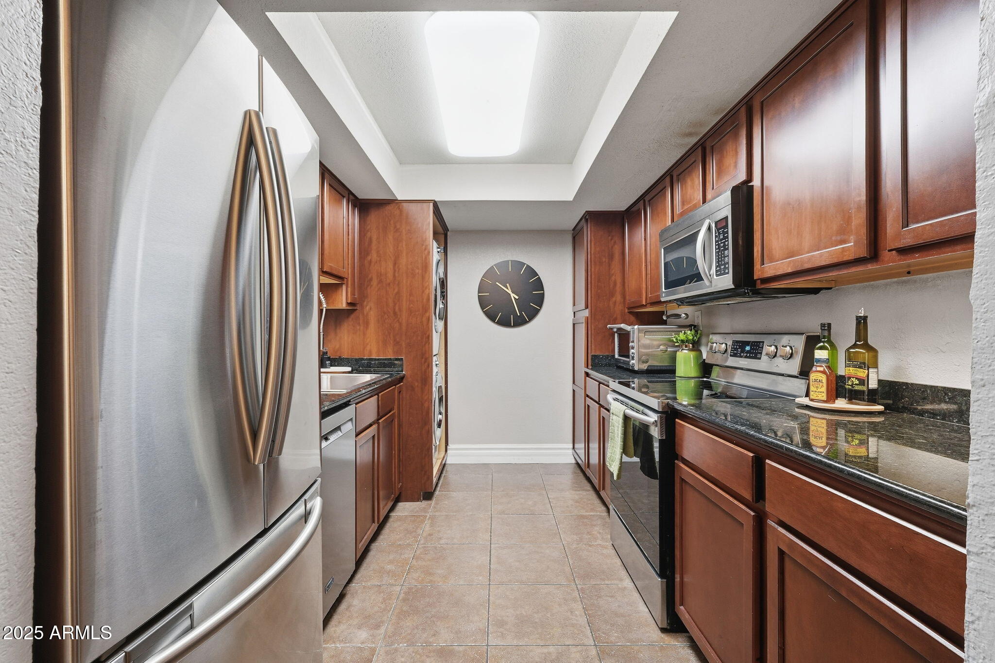 3825 E CAMELBACK Road, 230