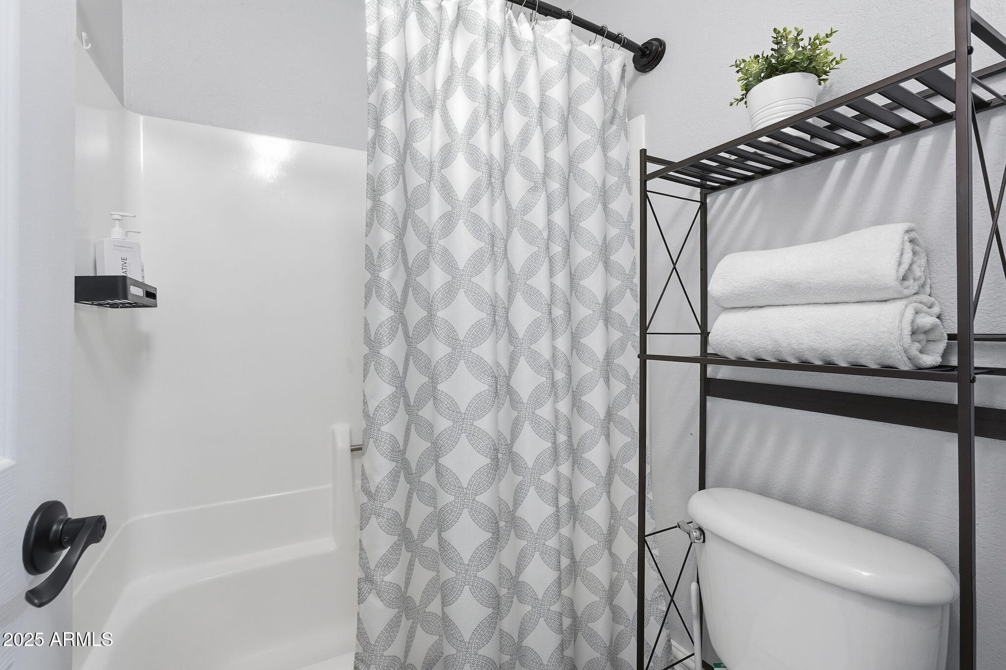 3825 E CAMELBACK Road, 230