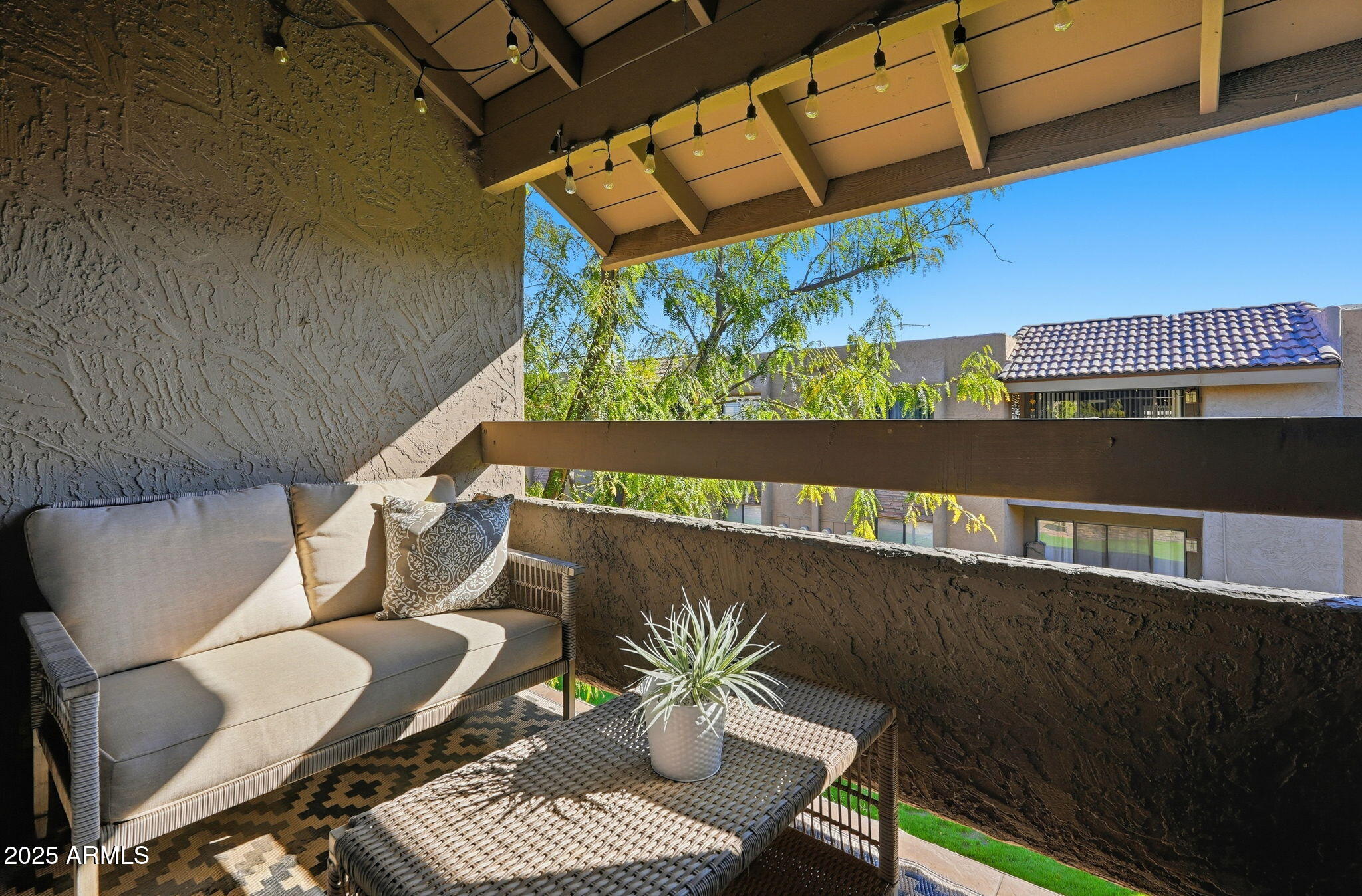 3825 E CAMELBACK Road, 230