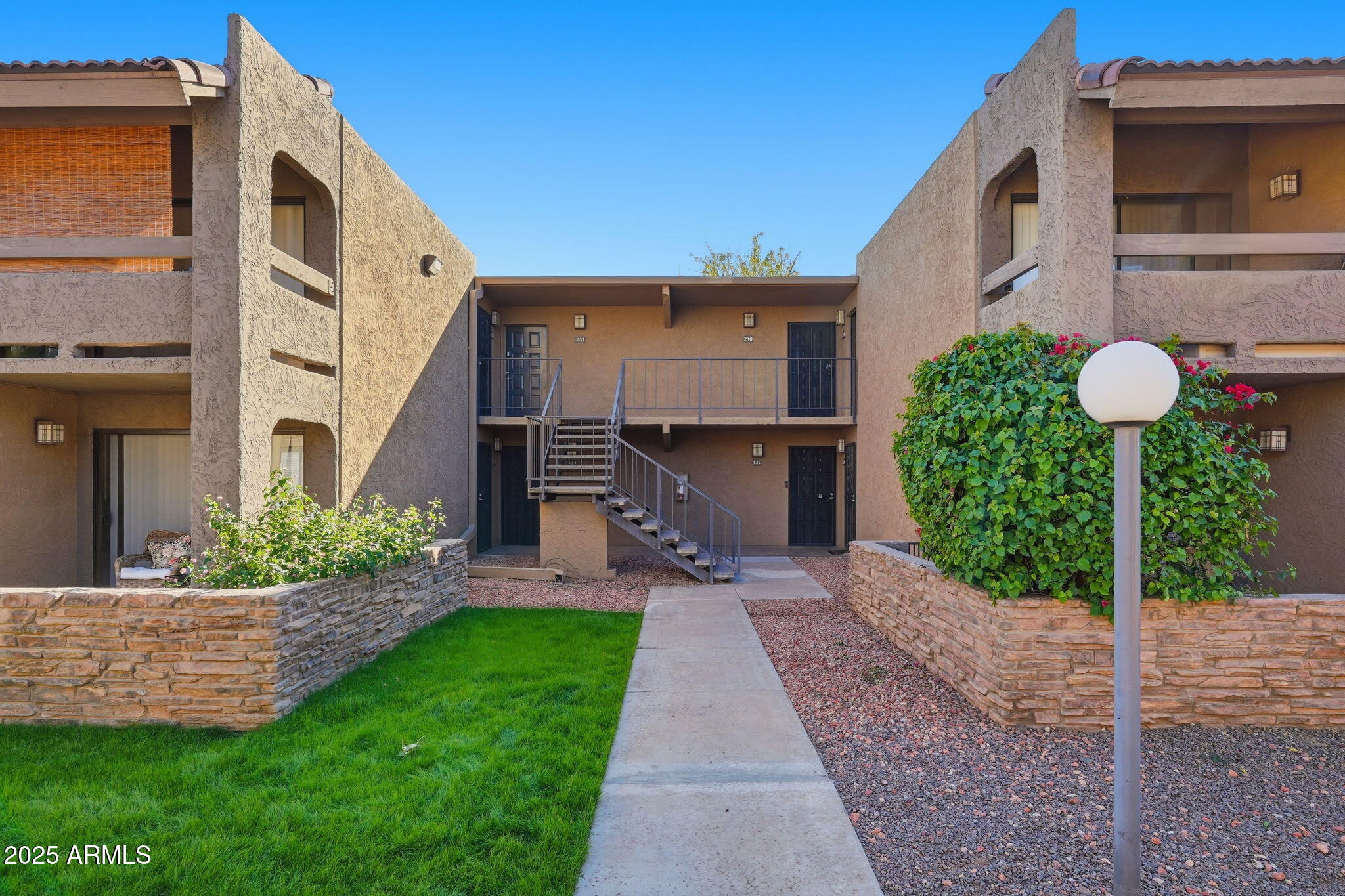 3825 E CAMELBACK Road, 230