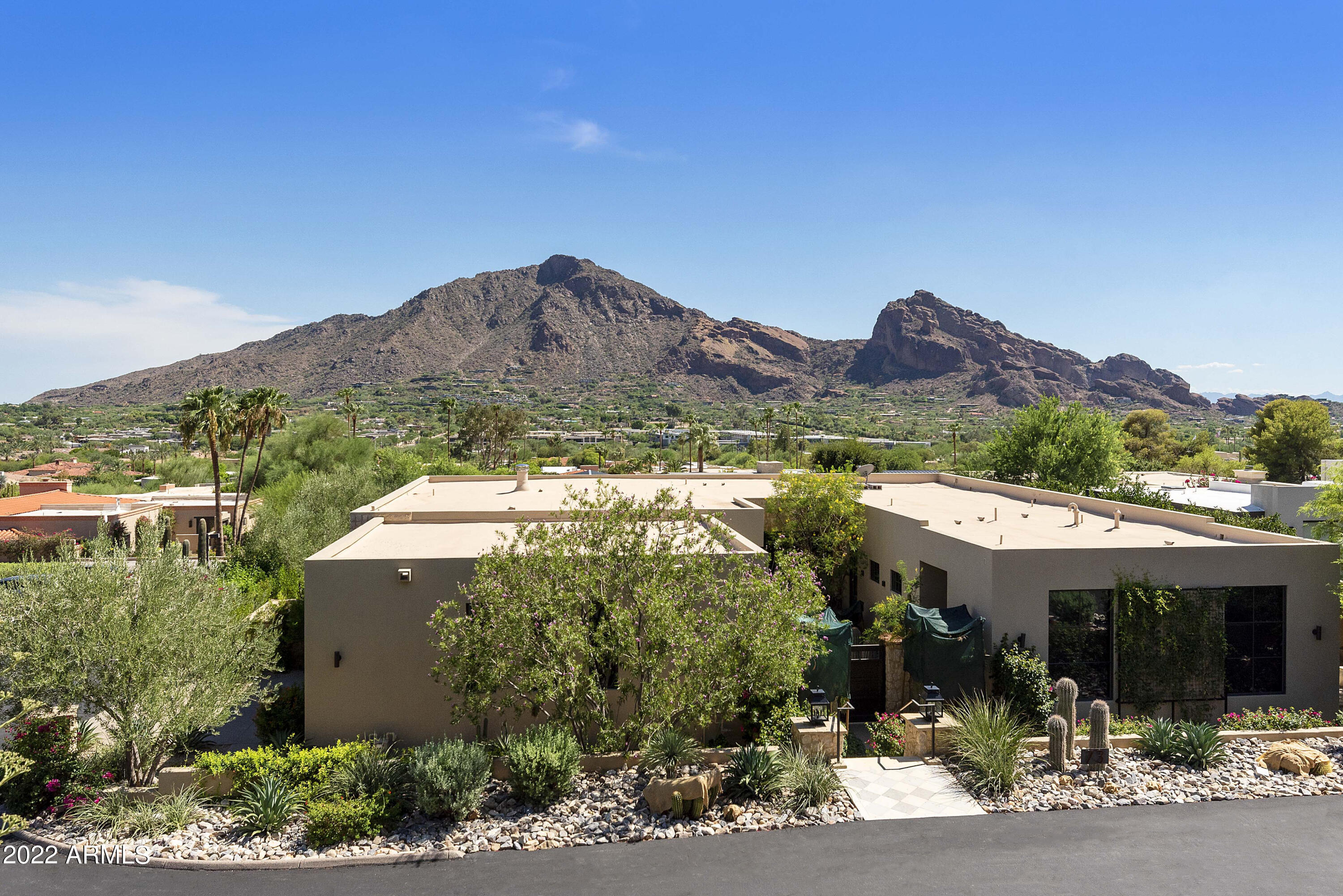 5434 E LINCOLN Drive, 72