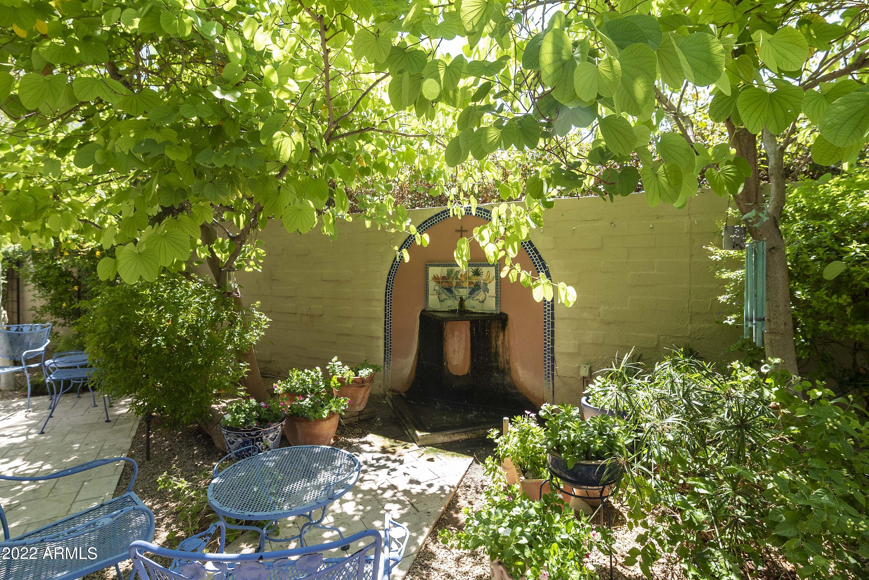 5434 E LINCOLN Drive, 72