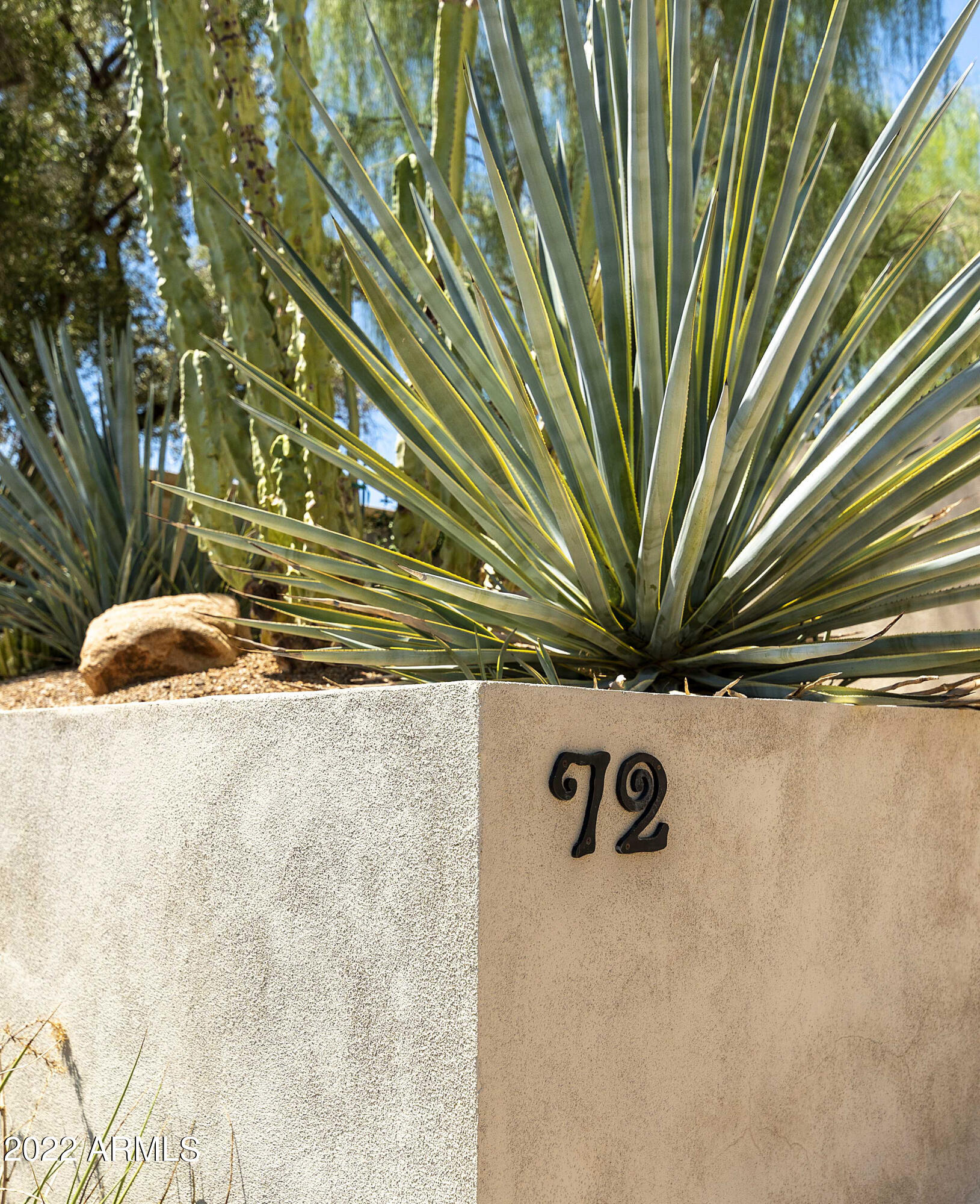 5434 E LINCOLN Drive, 72