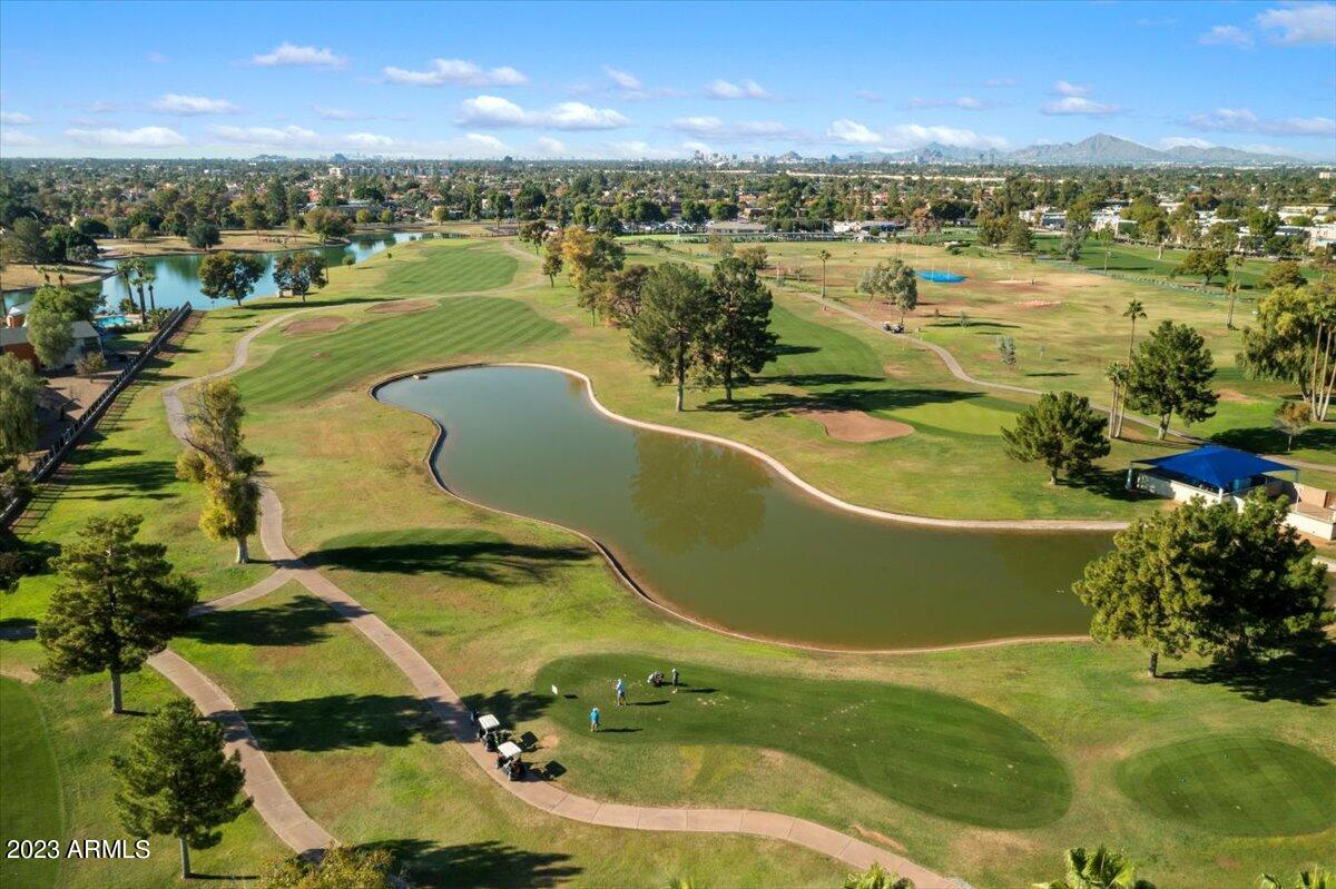 2524 S EL PARADISO, 50