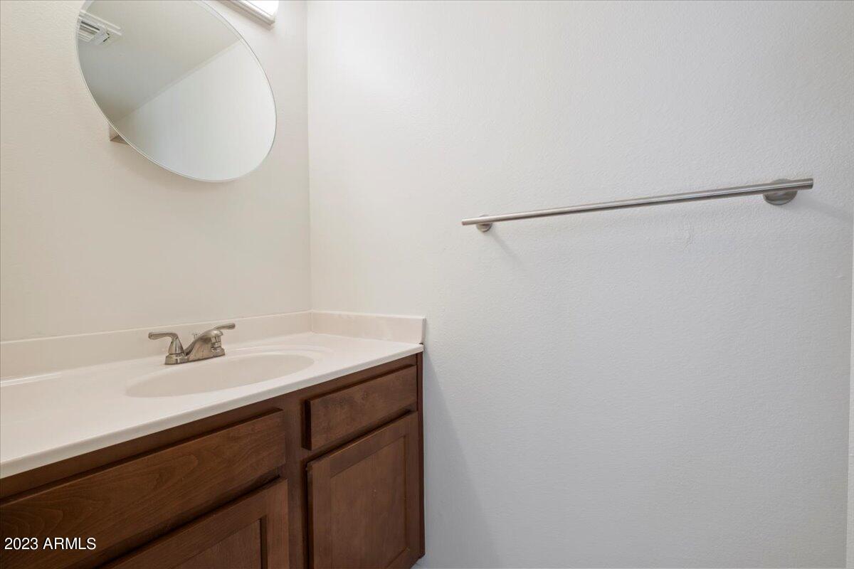 2524 S EL PARADISO, 50