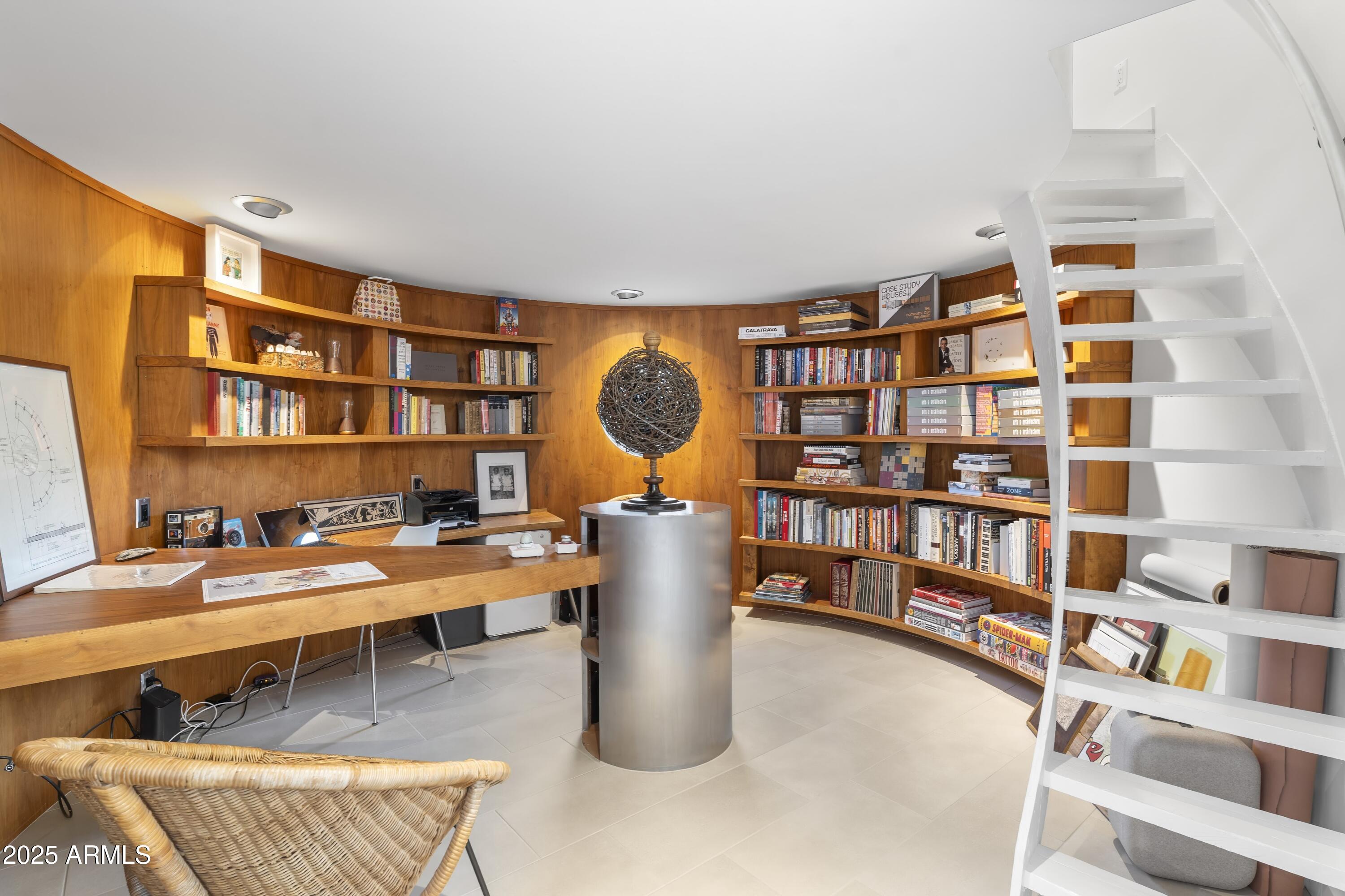 7915 E PRIMROSE Path