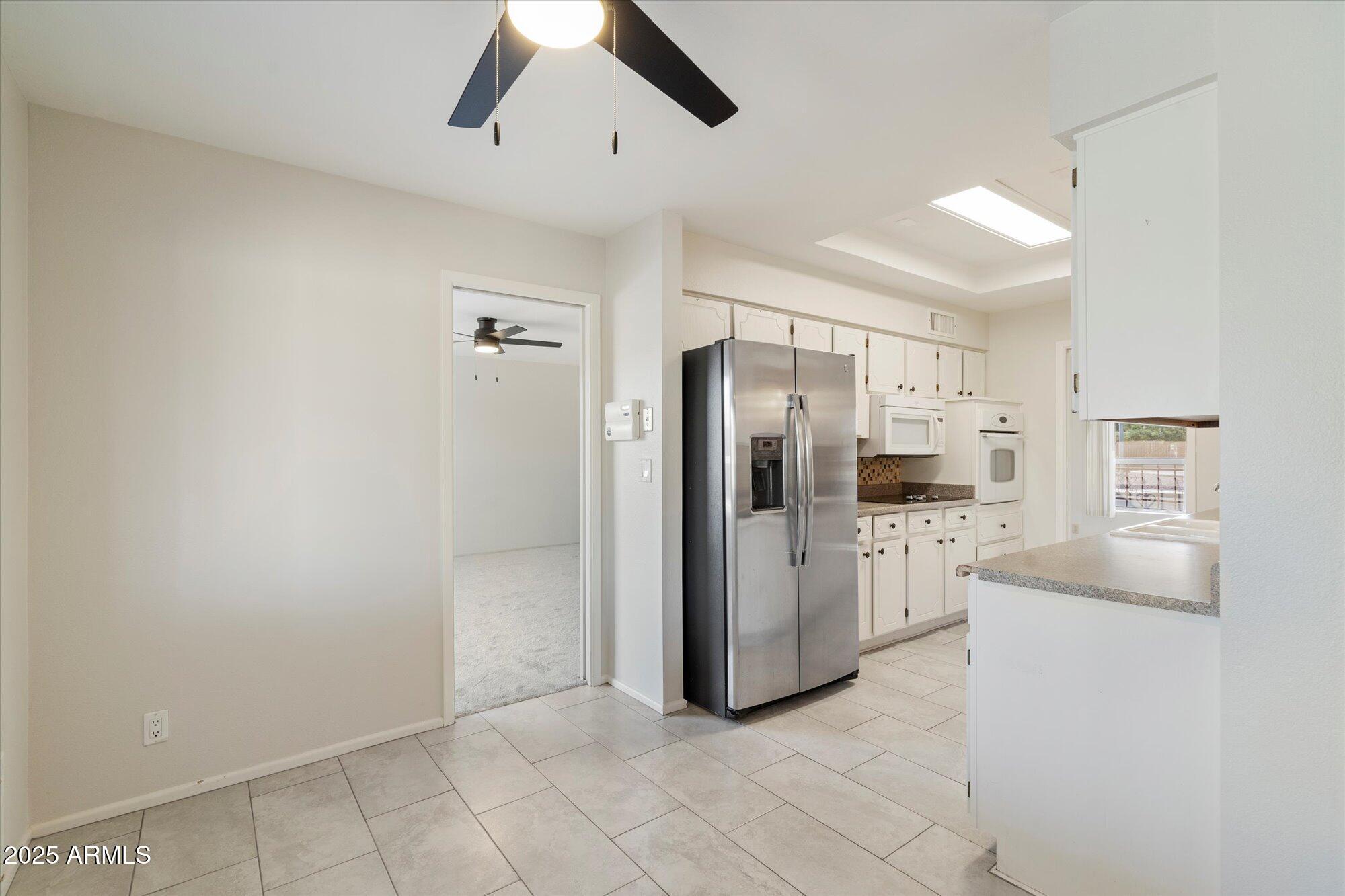 4530 E EMELITA Avenue