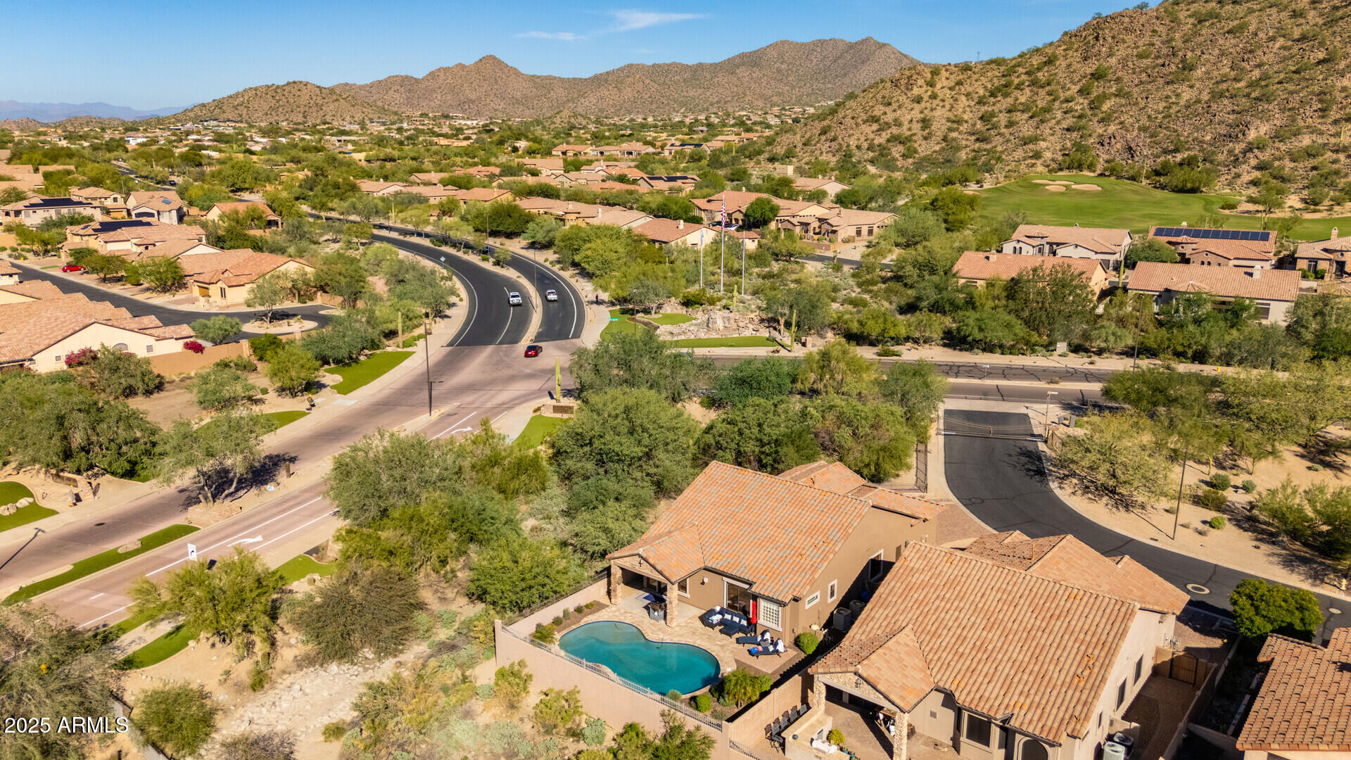 3558 N SONORAN Hills