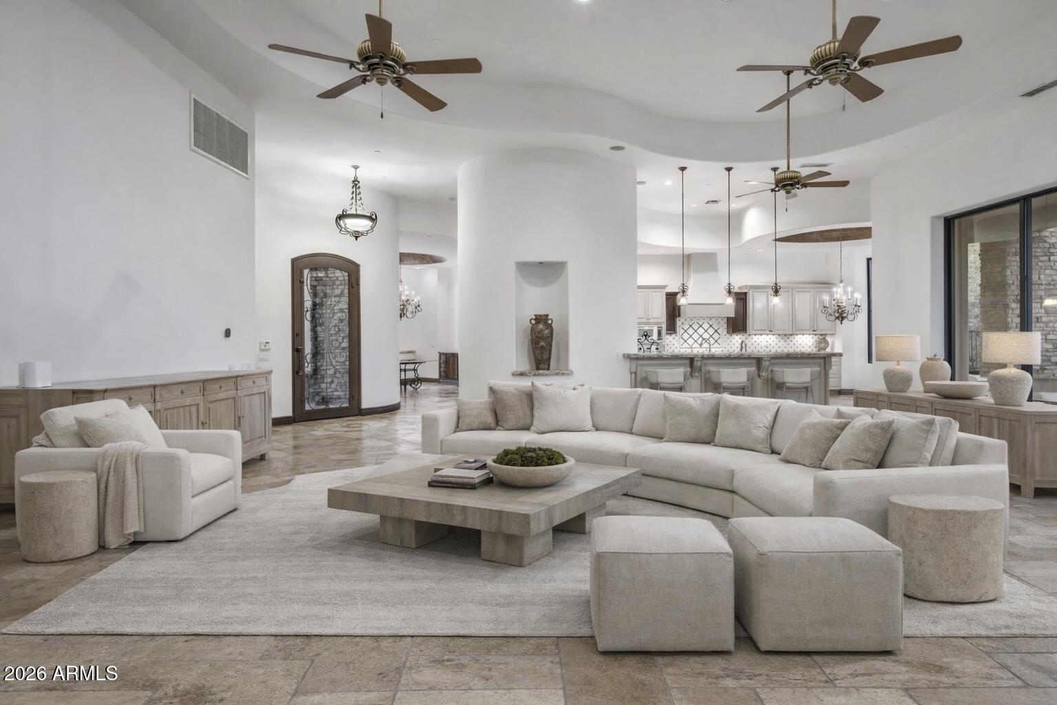 10537 N CRESTVIEW Drive