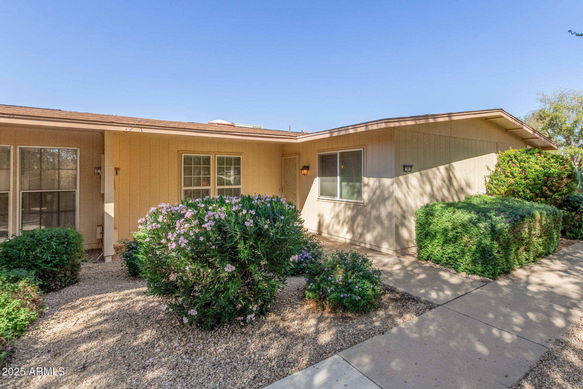 13412 W DESERT GLEN Drive